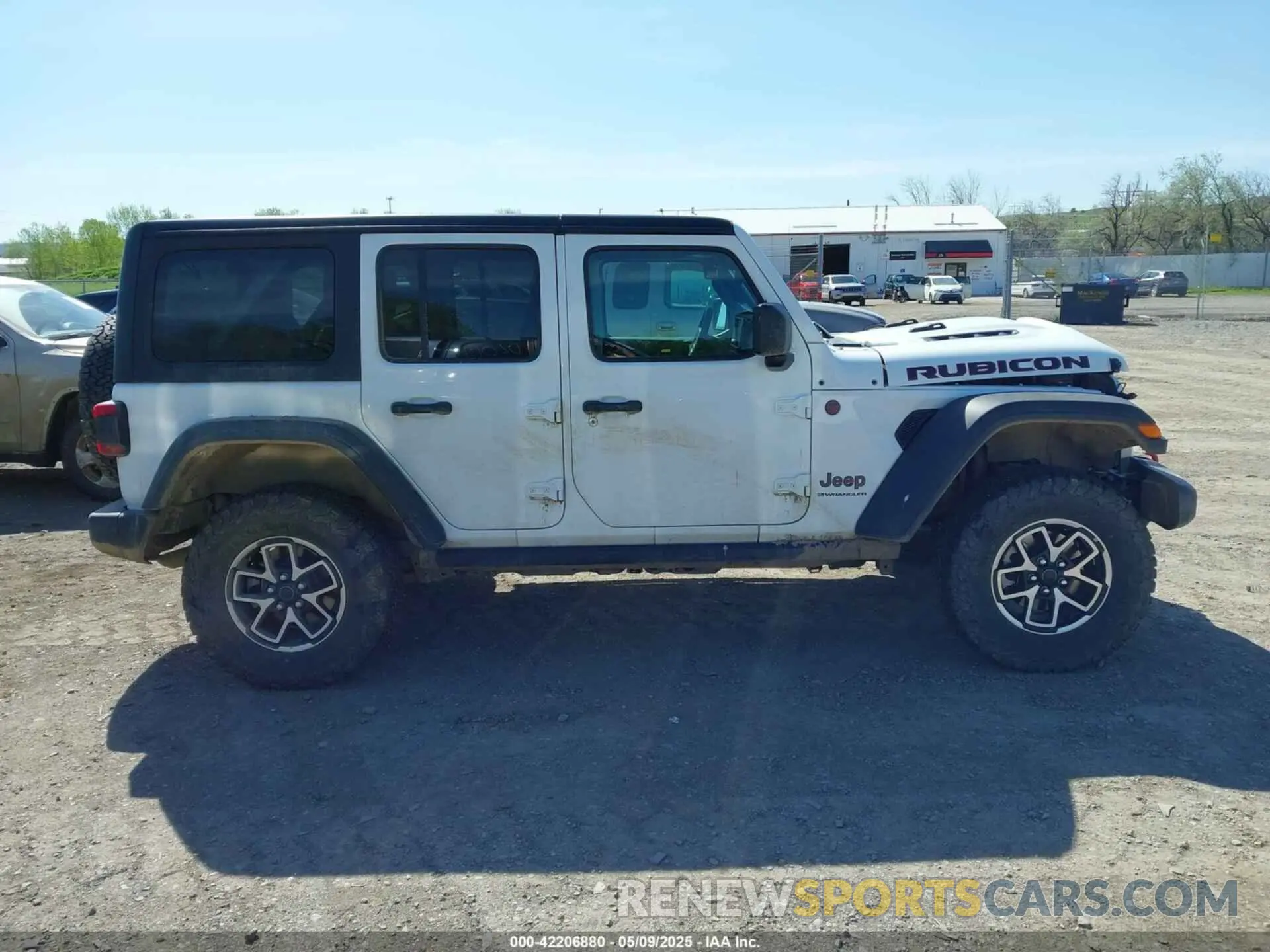 13 Photograph of a damaged car 1C4PJXFN2SW526430 JEEP WRANGLER 2025