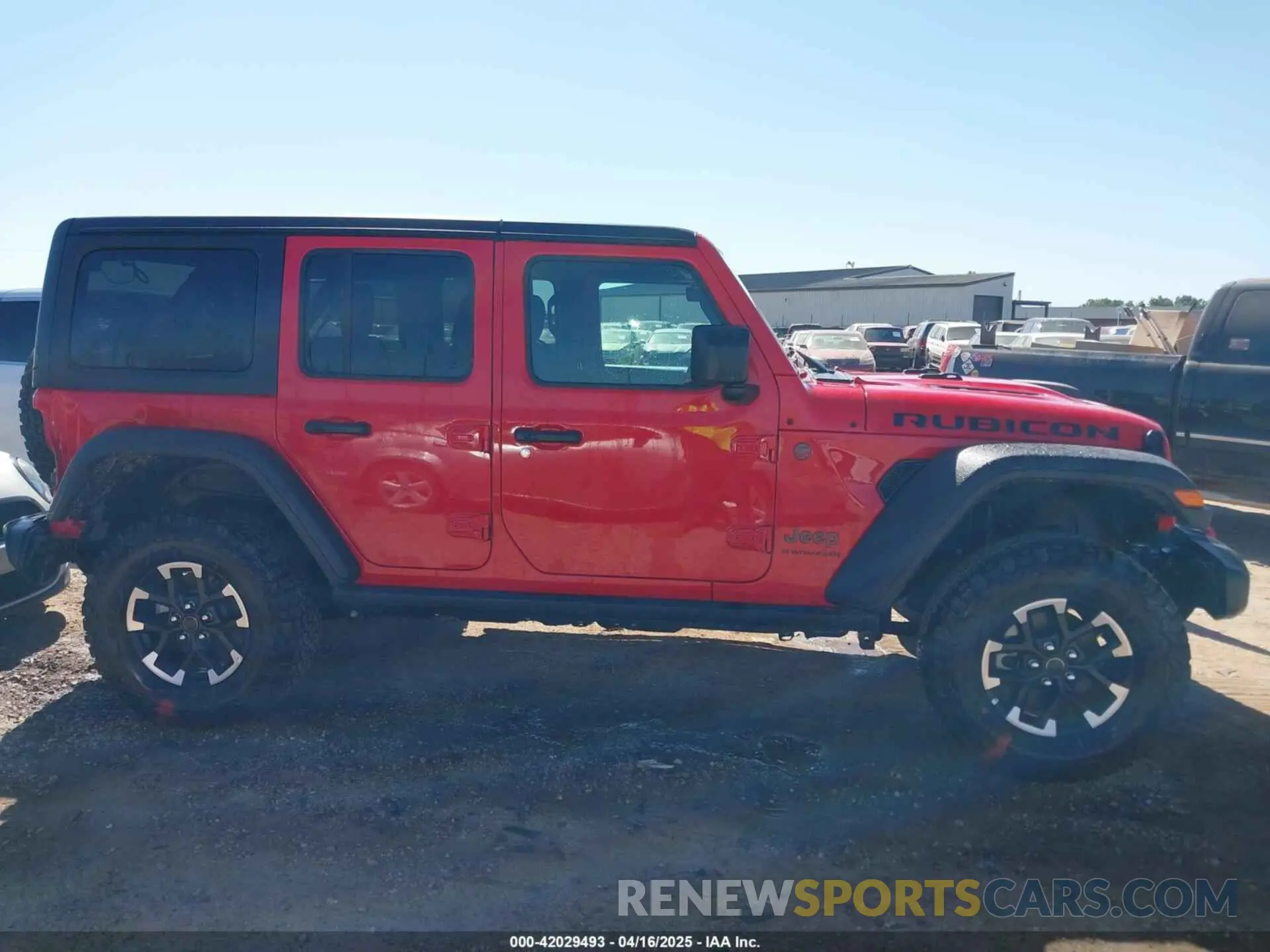 13 Photograph of a damaged car 1C4PJXFN8SW525573 JEEP WRANGLER 2025