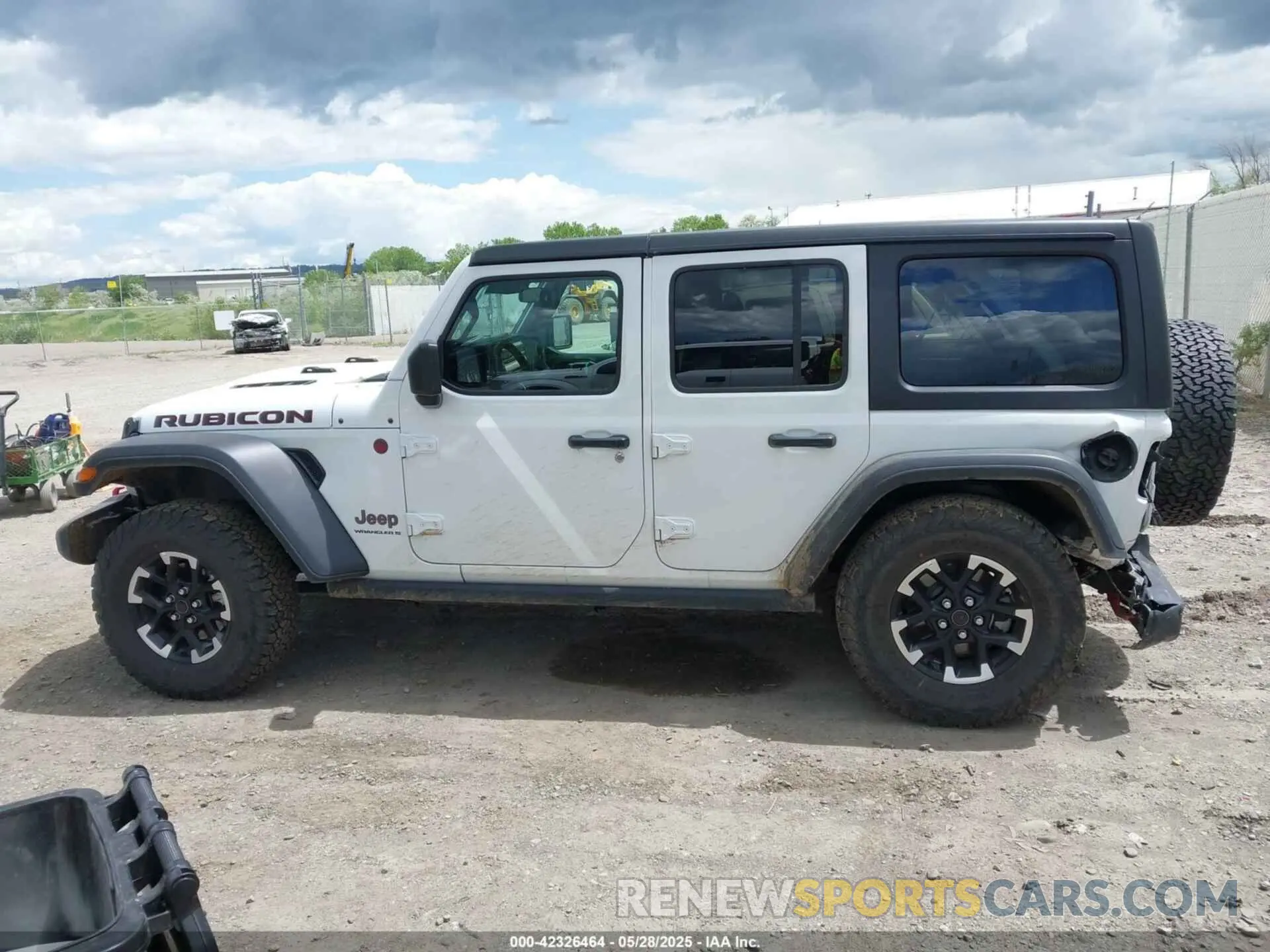 14 Photograph of a damaged car 1C4PJXFNXSW526479 JEEP WRANGLER 2025