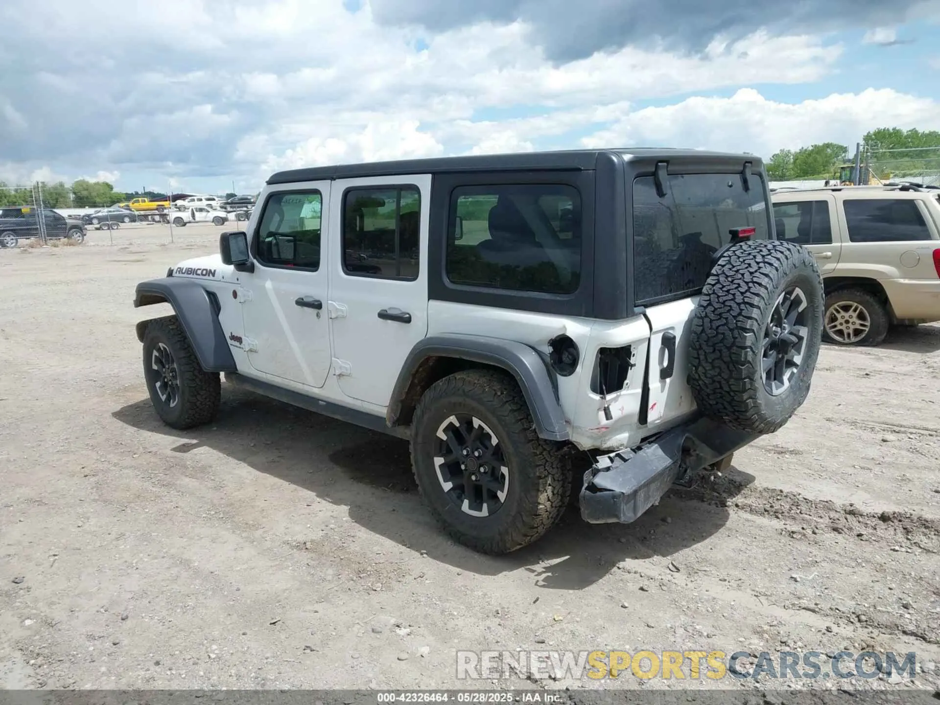 3 Photograph of a damaged car 1C4PJXFNXSW526479 JEEP WRANGLER 2025