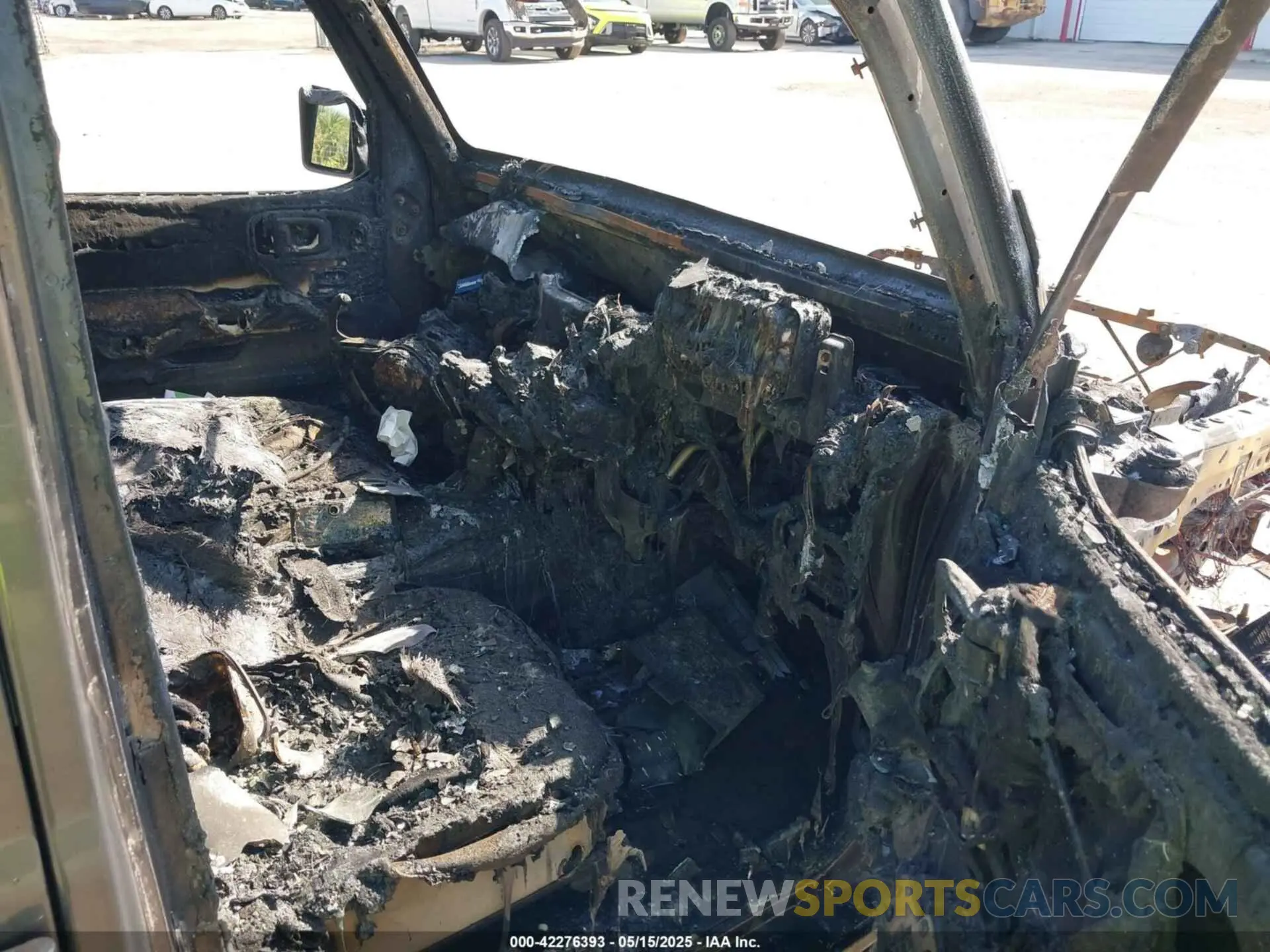 5 Photograph of a damaged car 1C4JJXP60MW643293 JEEP WRANGLER 4XE 2021