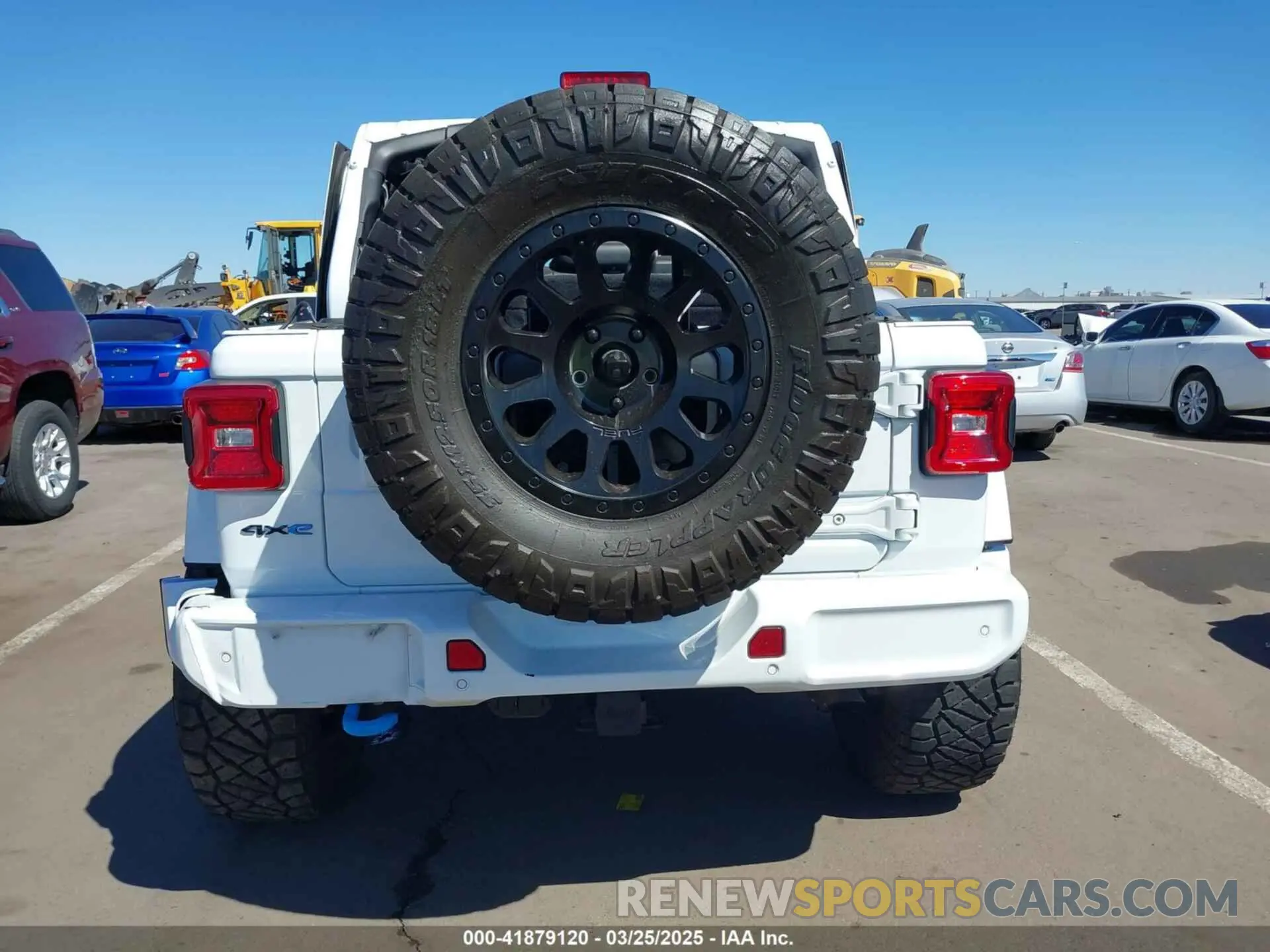 16 Photograph of a damaged car 1C4JJXP63MW716690 JEEP WRANGLER 4XE 2021