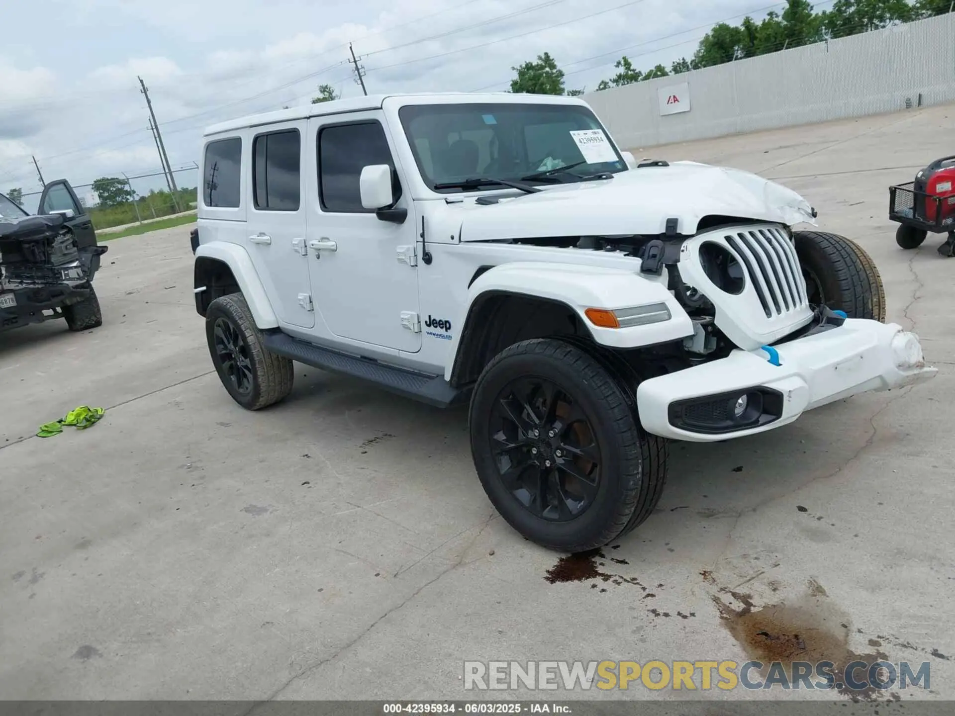 1 Photograph of a damaged car 1C4JJXP63MW723803 JEEP WRANGLER 4XE 2021