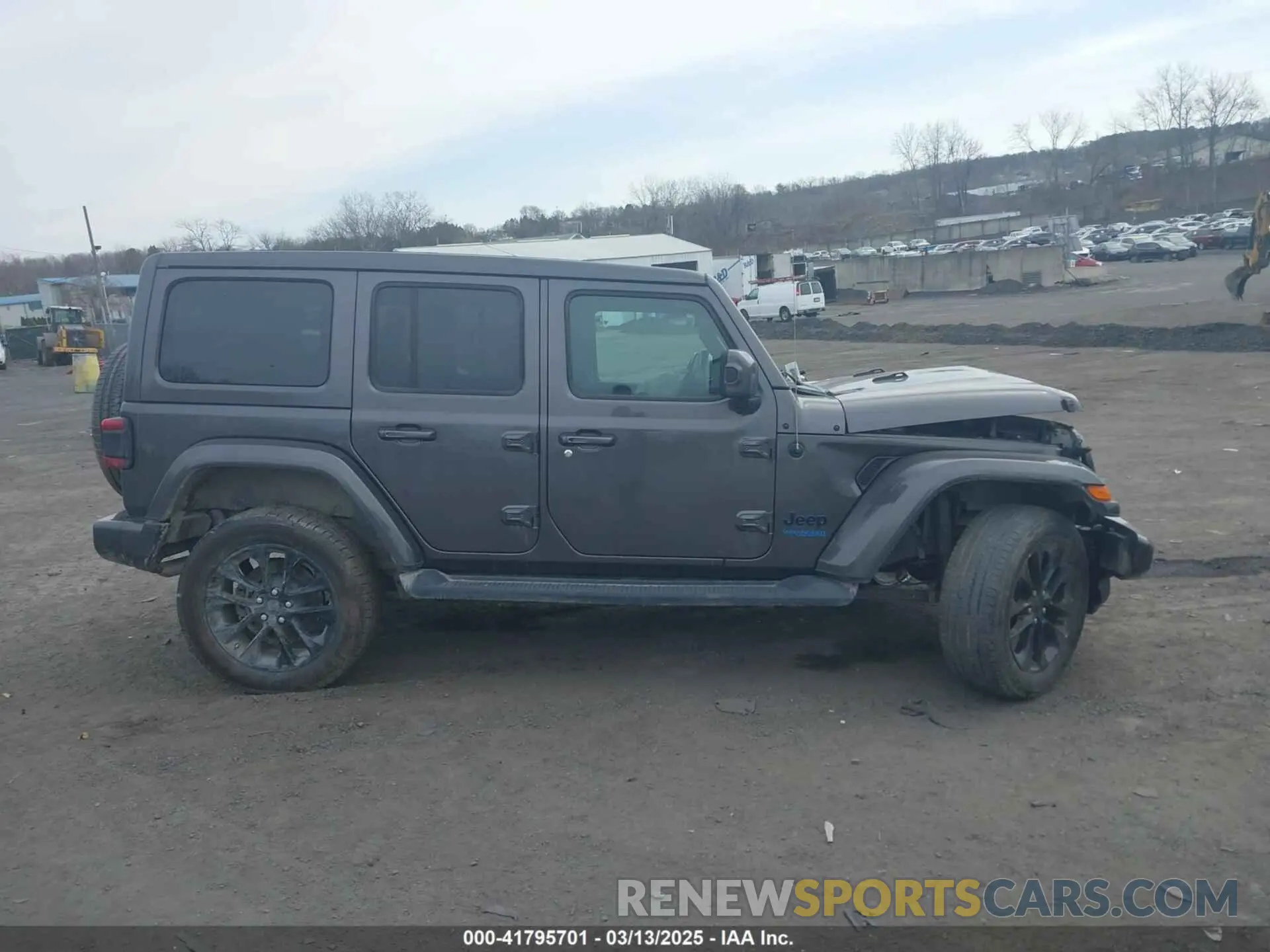 13 Photograph of a damaged car 1C4JJXP65MW676726 JEEP WRANGLER 4XE 2021