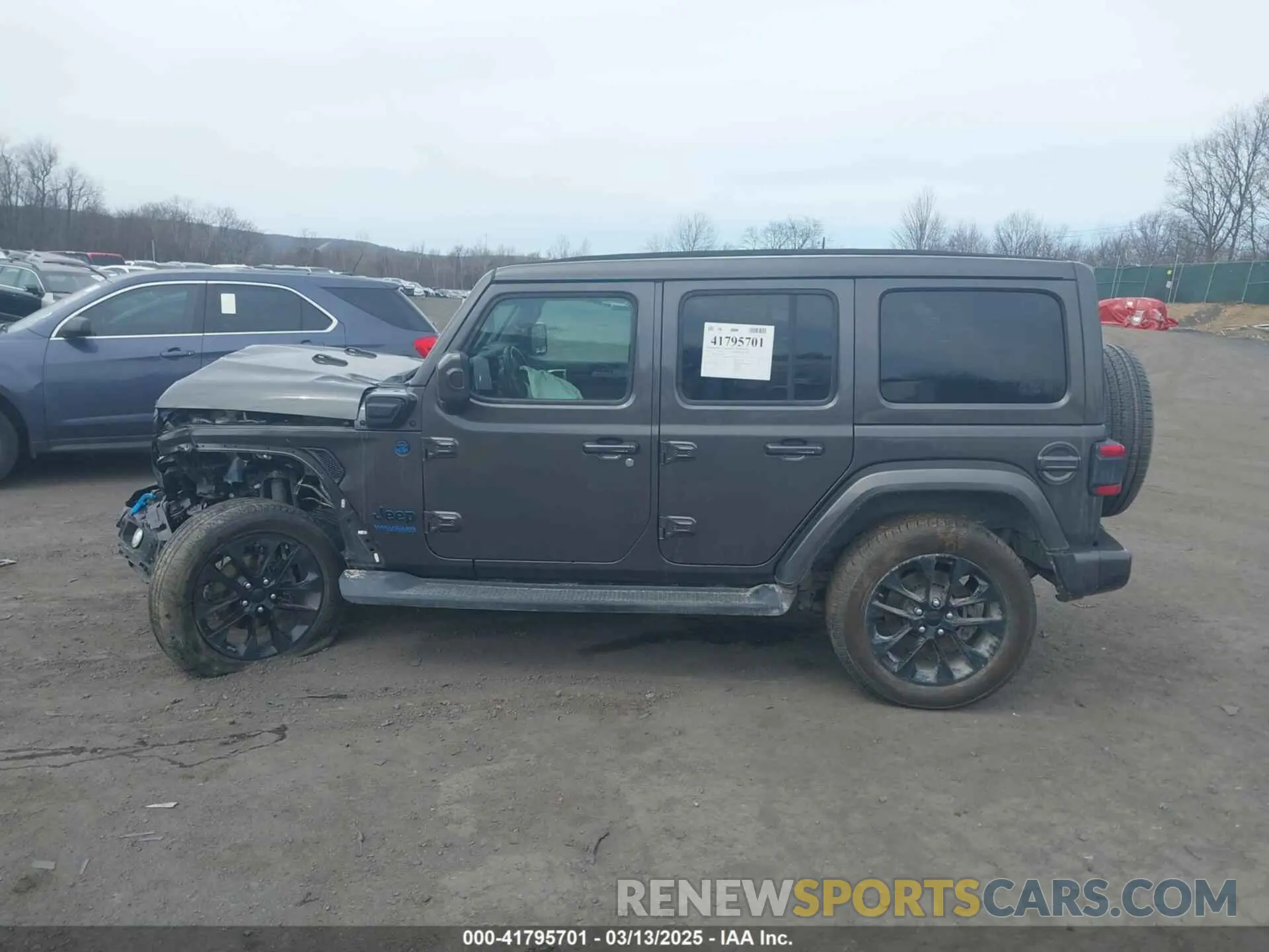 14 Photograph of a damaged car 1C4JJXP65MW676726 JEEP WRANGLER 4XE 2021