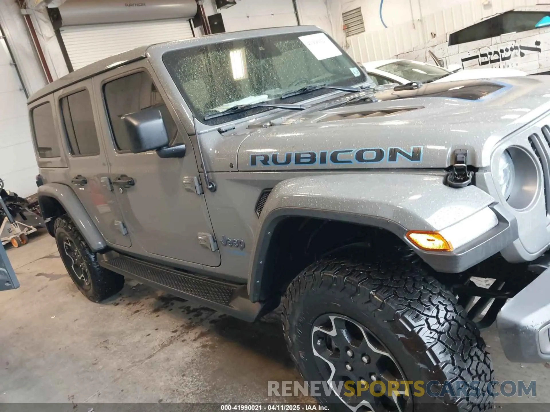13 Photograph of a damaged car 1C4JJXR65MW675010 JEEP WRANGLER 4XE 2021