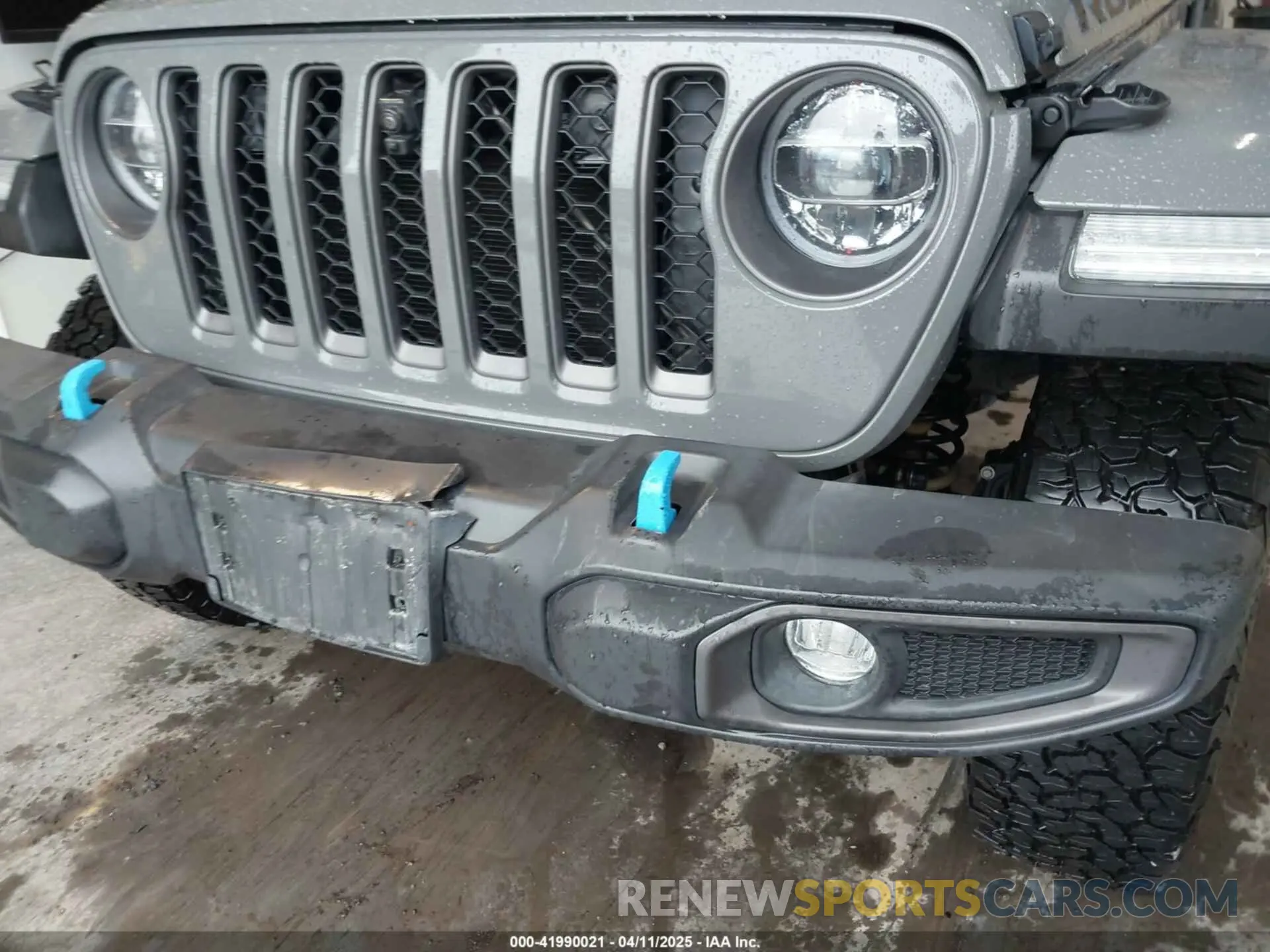 6 Photograph of a damaged car 1C4JJXR65MW675010 JEEP WRANGLER 4XE 2021