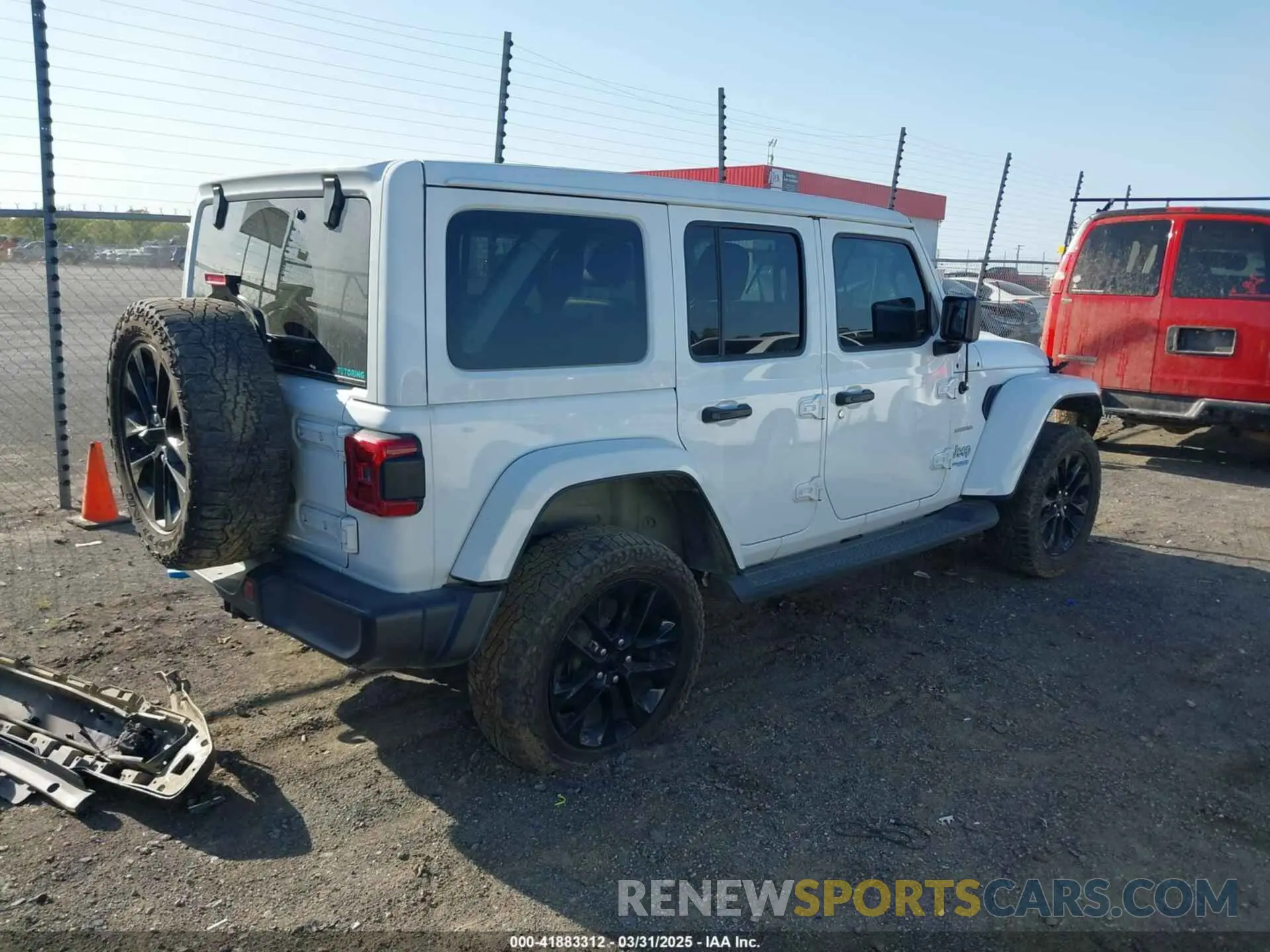 4 Photograph of a damaged car 1C4JJXP60NW274467 JEEP WRANGLER 4XE 2022