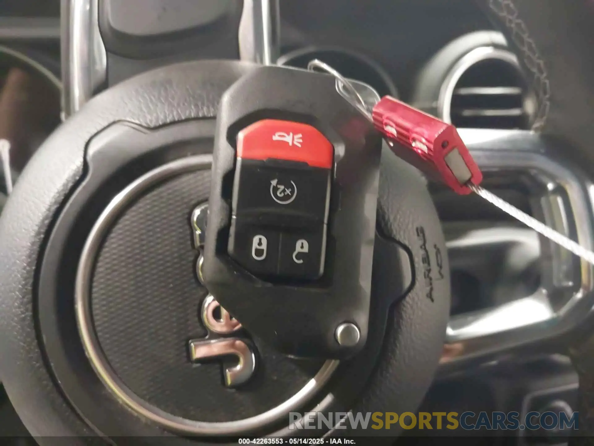 11 Photograph of a damaged car 1C4JJXP61NW276048 JEEP WRANGLER 4XE 2022