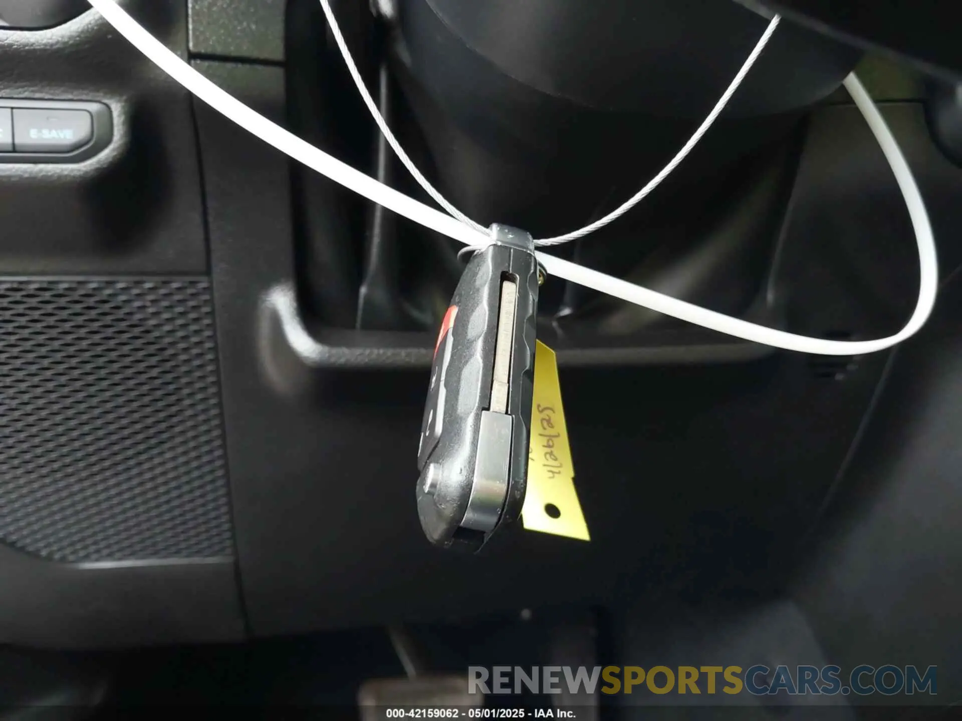 11 Photograph of a damaged car 1C4JJXP61NW278771 JEEP WRANGLER 4XE 2022