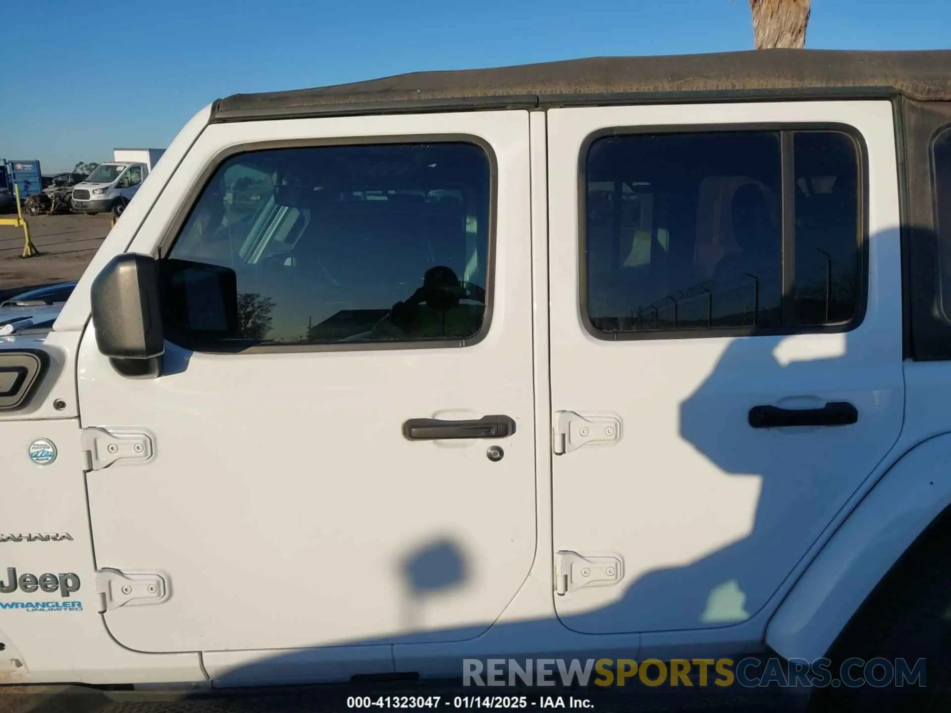 15 Photograph of a damaged car 1C4JJXP64NW123986 JEEP WRANGLER 4XE 2022