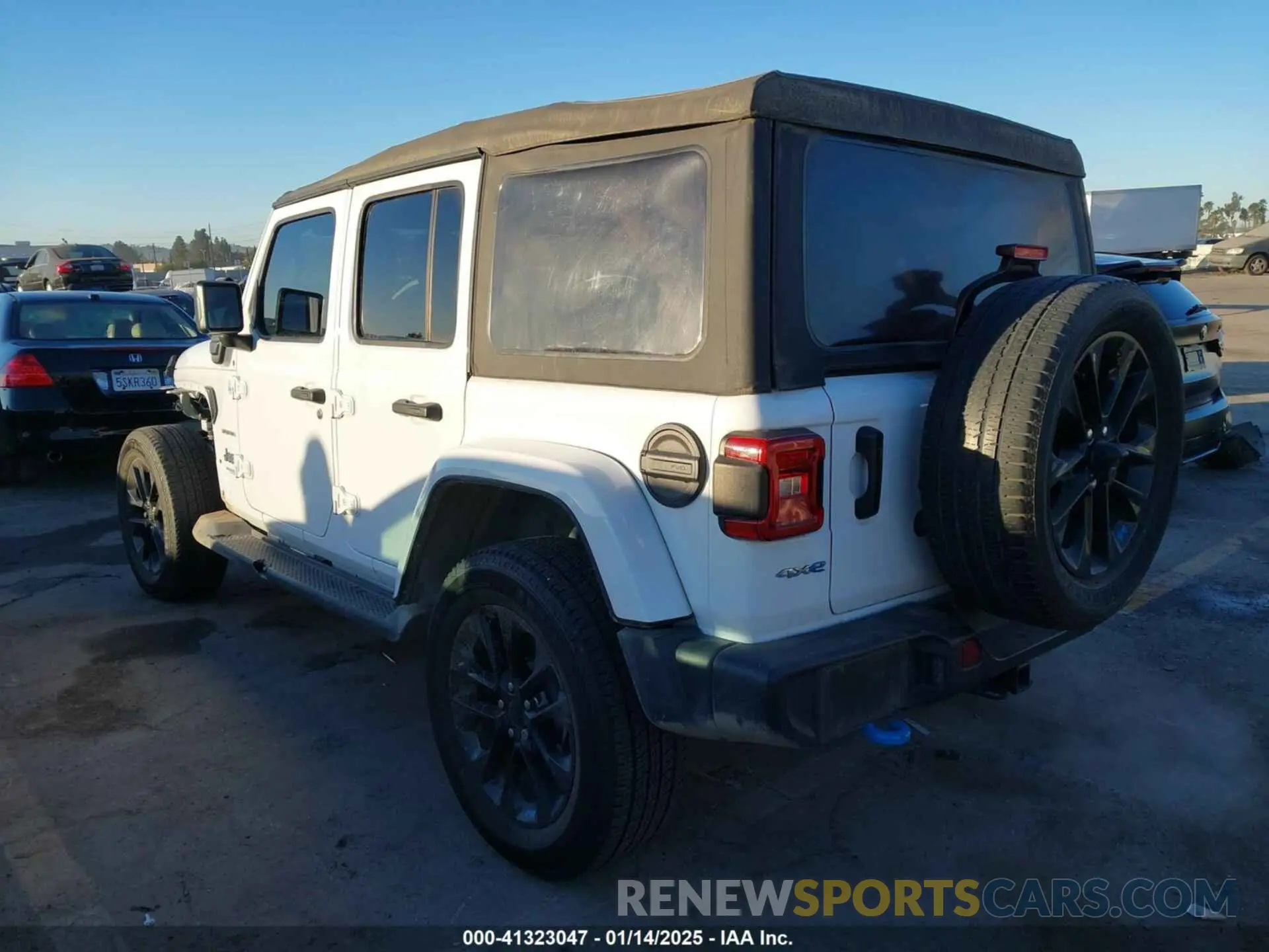 3 Photograph of a damaged car 1C4JJXP64NW123986 JEEP WRANGLER 4XE 2022