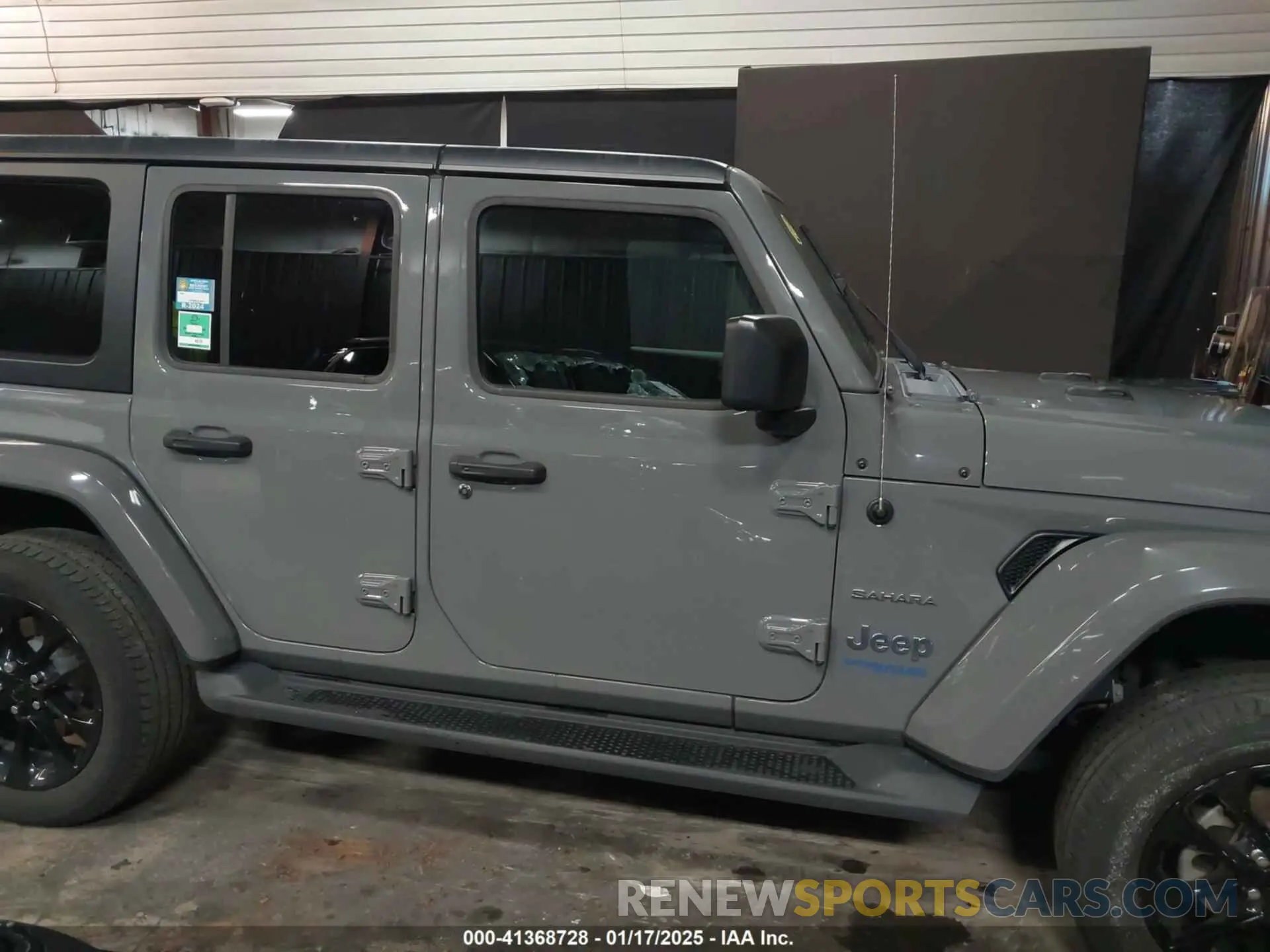 13 Photograph of a damaged car 1C4JJXP66NW198723 JEEP WRANGLER 4XE 2022