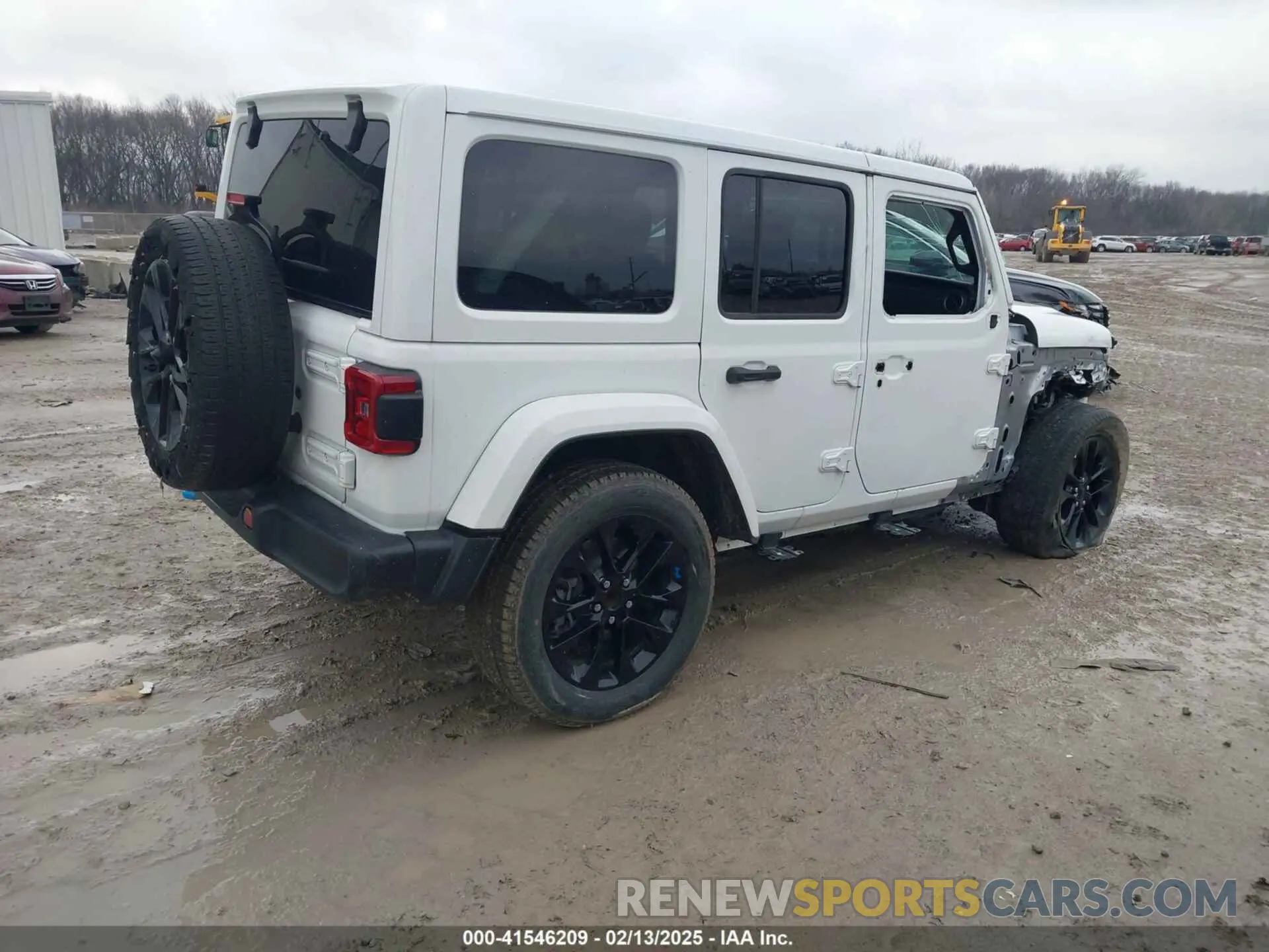 4 Photograph of a damaged car 1C4JJXP69NW228538 JEEP WRANGLER 4XE 2022