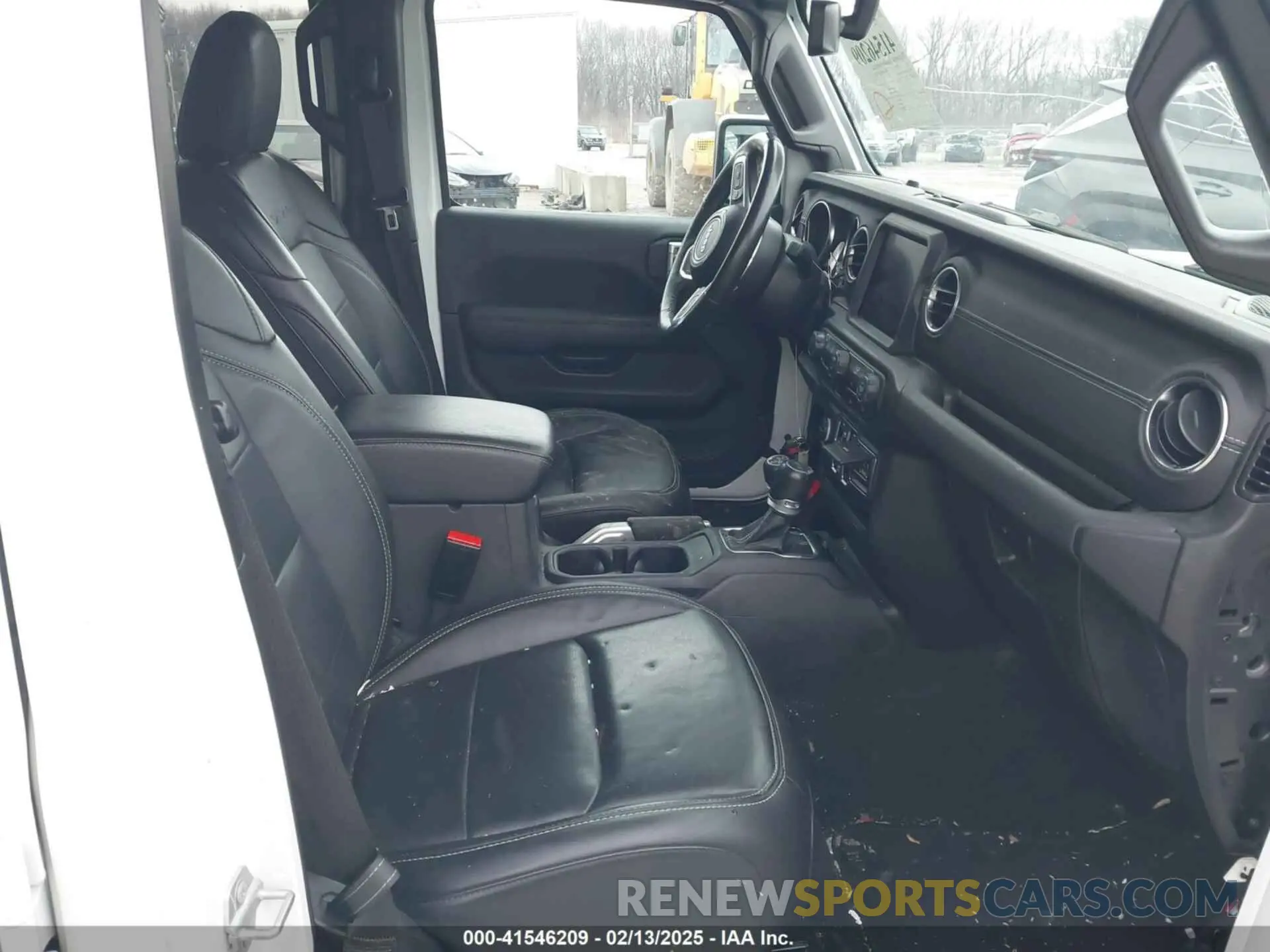 5 Photograph of a damaged car 1C4JJXP69NW228538 JEEP WRANGLER 4XE 2022