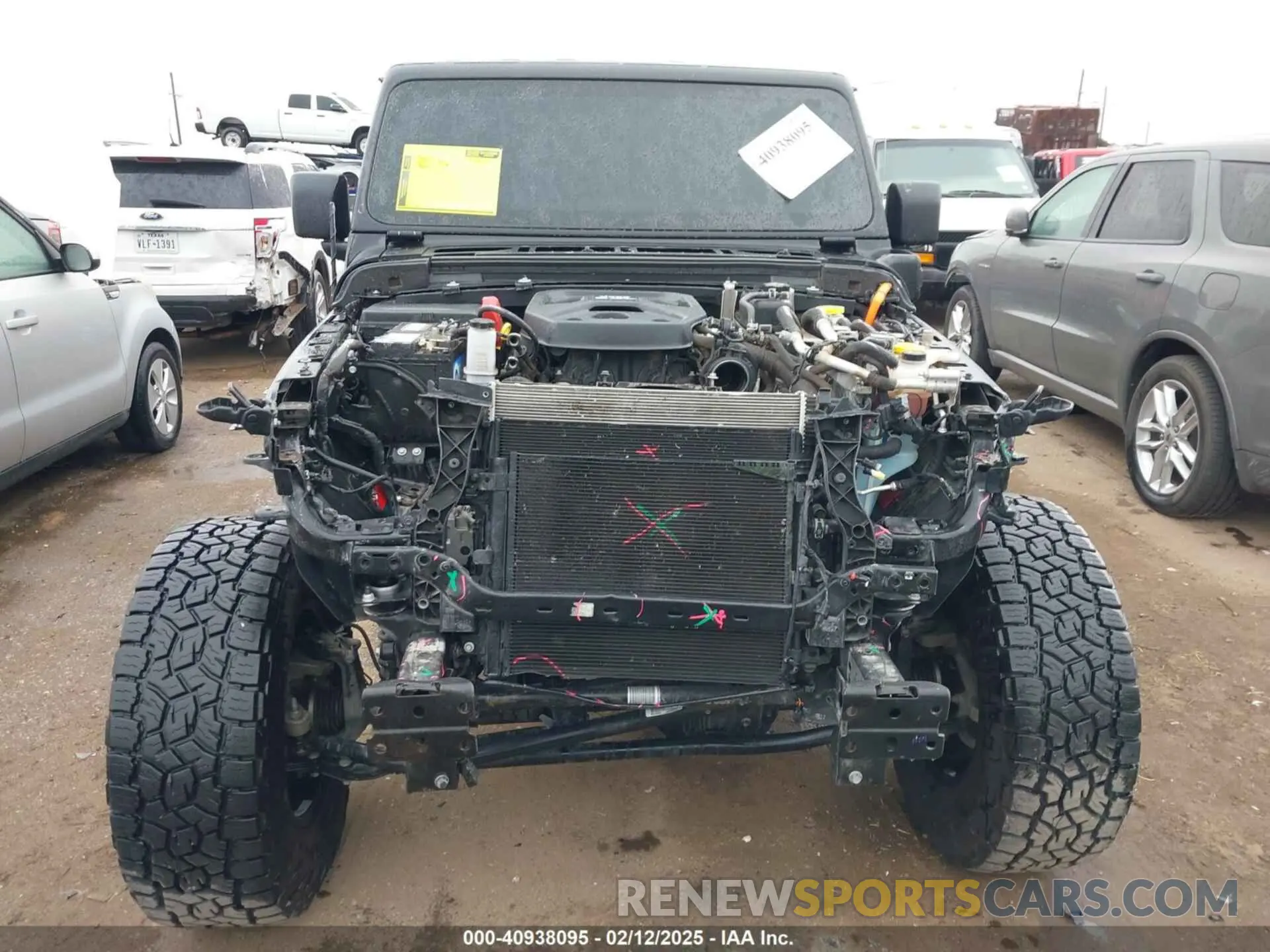 13 Photograph of a damaged car 1C4JJXP6XNW162999 JEEP WRANGLER 4XE 2022