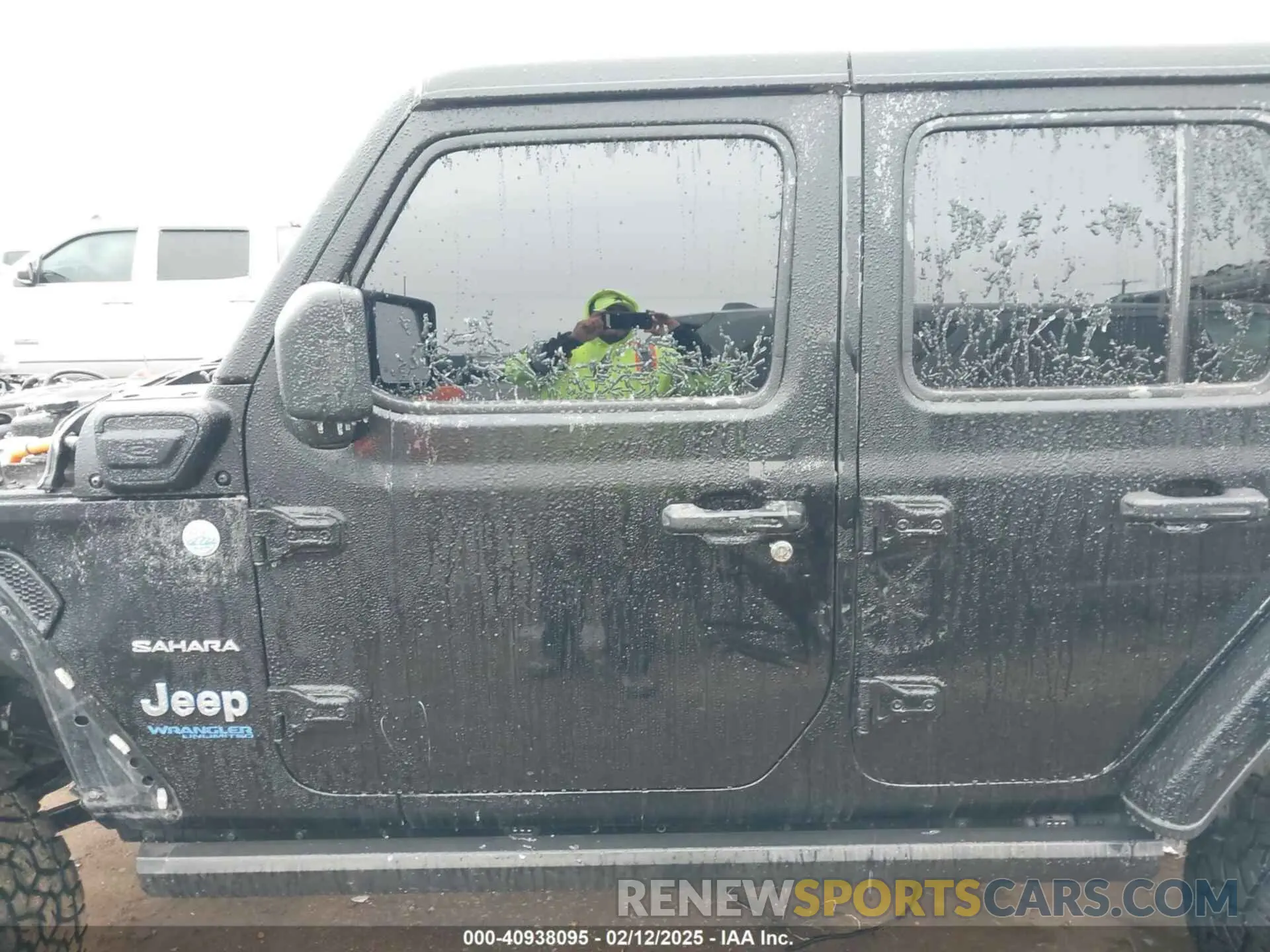 15 Photograph of a damaged car 1C4JJXP6XNW162999 JEEP WRANGLER 4XE 2022