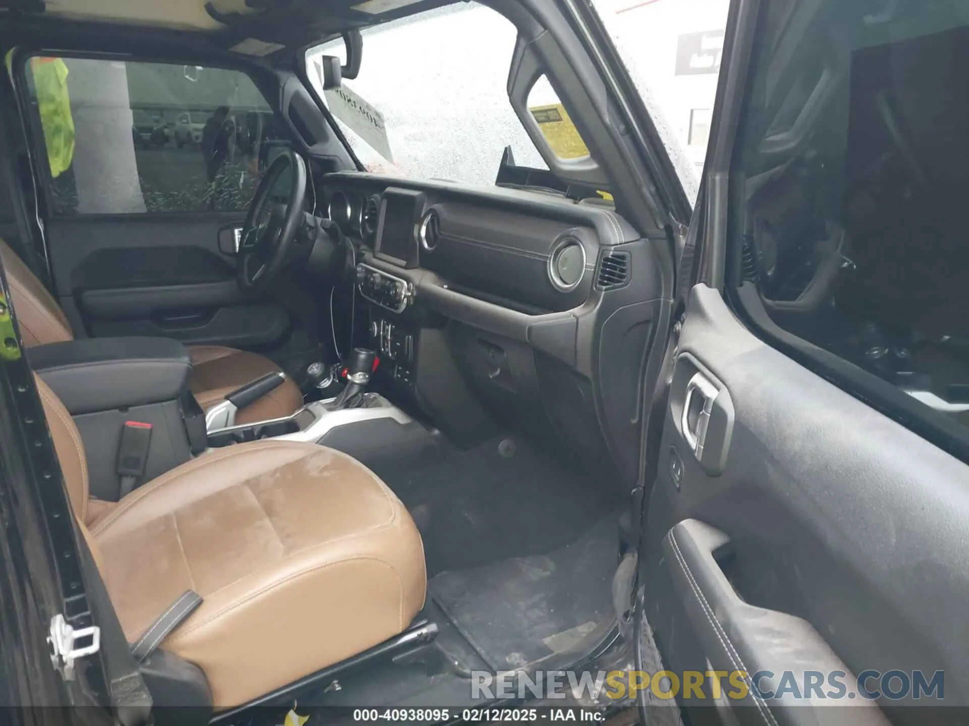 5 Photograph of a damaged car 1C4JJXP6XNW162999 JEEP WRANGLER 4XE 2022