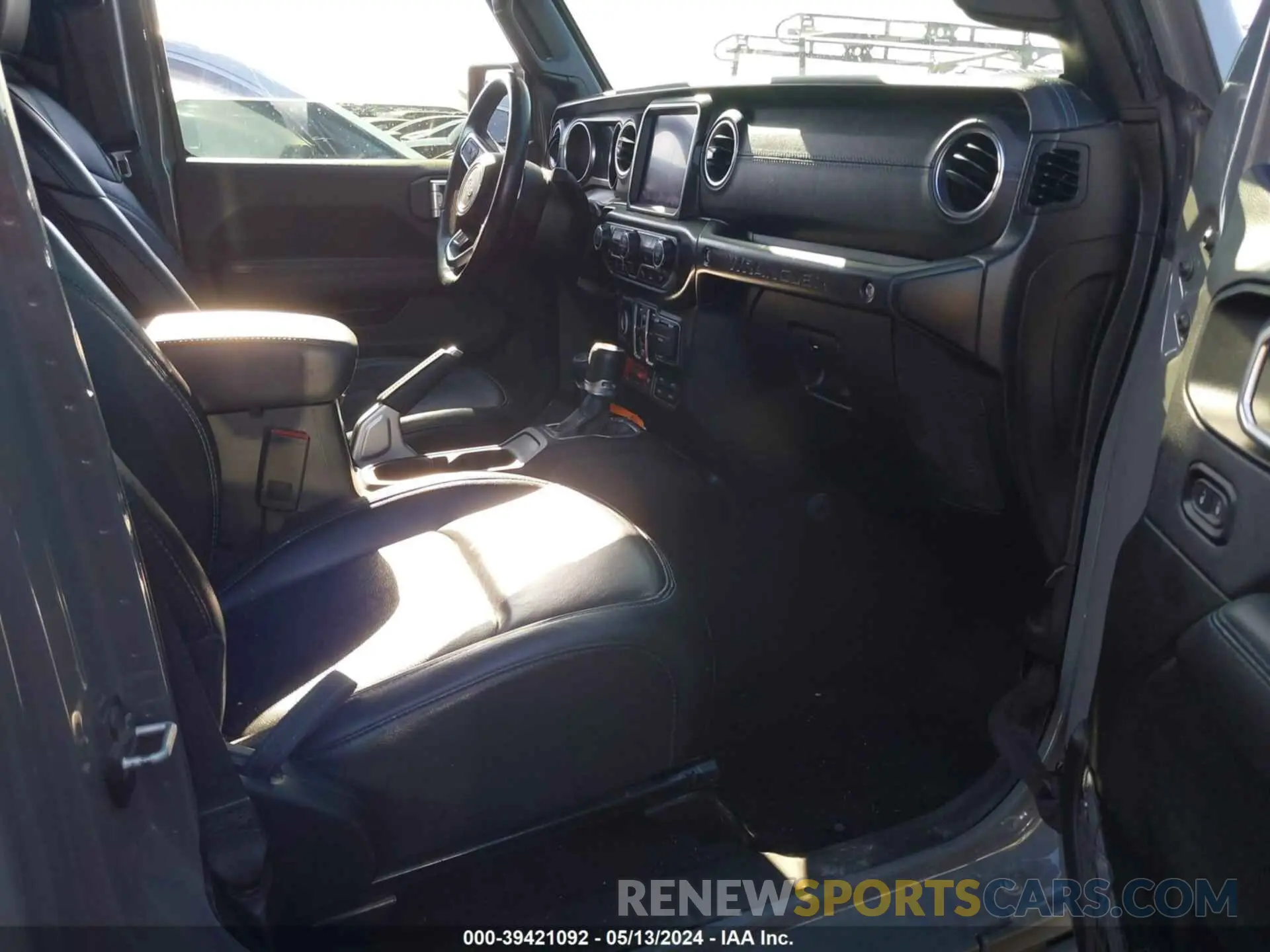 5 Photograph of a damaged car 1C4JJXR61NW160832 JEEP WRANGLER 4XE 2022