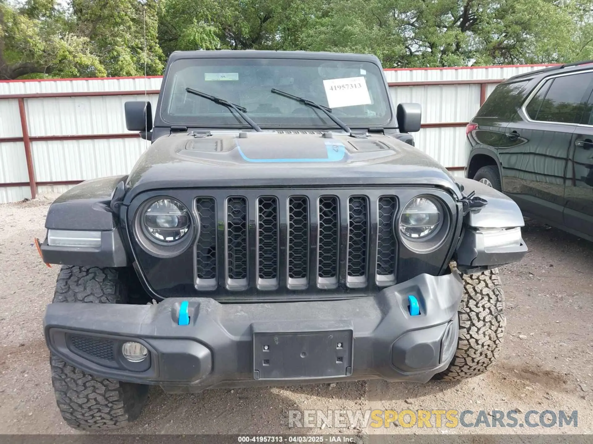 12 Photograph of a damaged car 1C4JJXR63NW228550 JEEP WRANGLER 4XE 2022