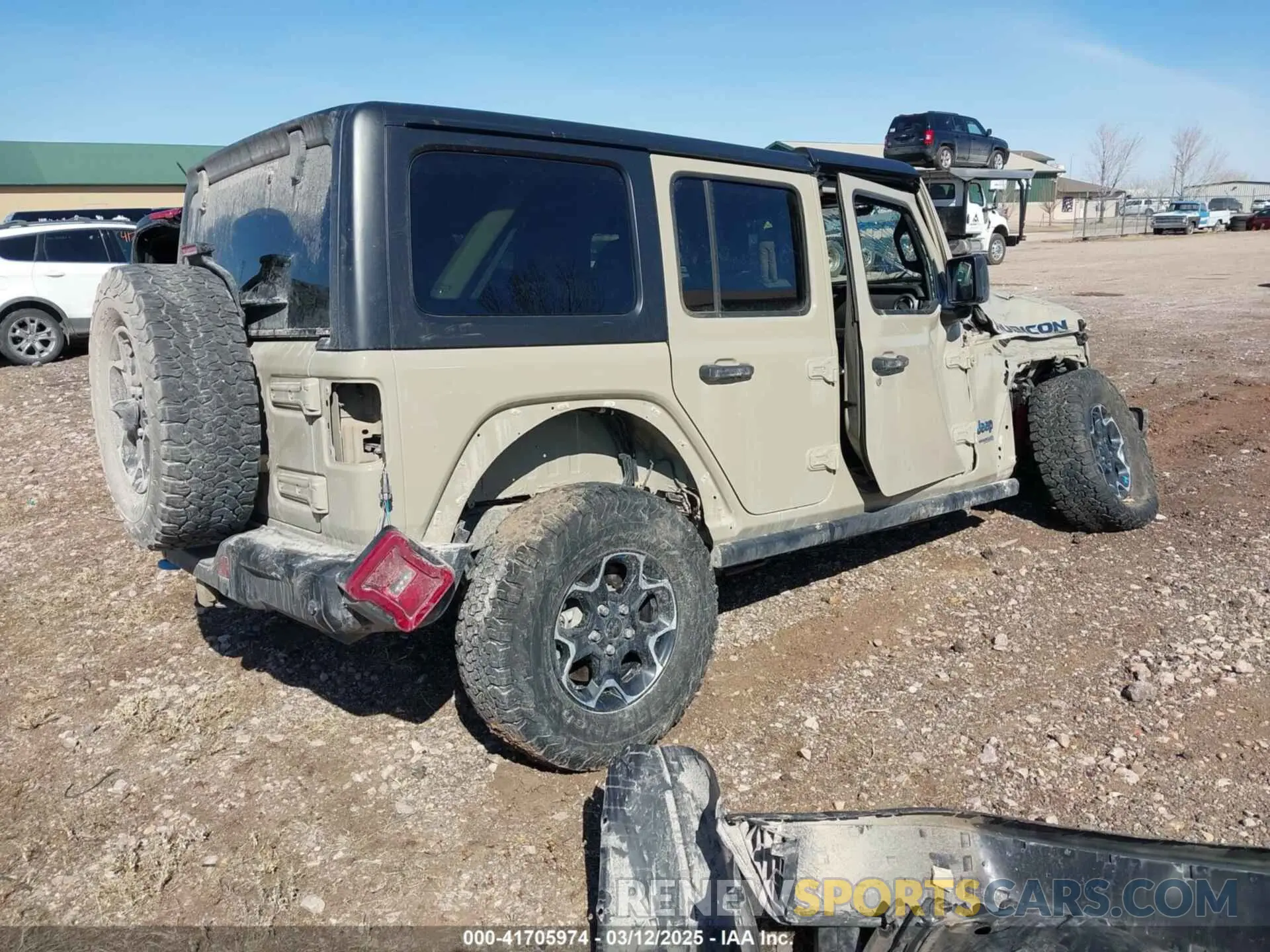 4 Photograph of a damaged car 1C4JJXR64NW238262 JEEP WRANGLER 4XE 2022
