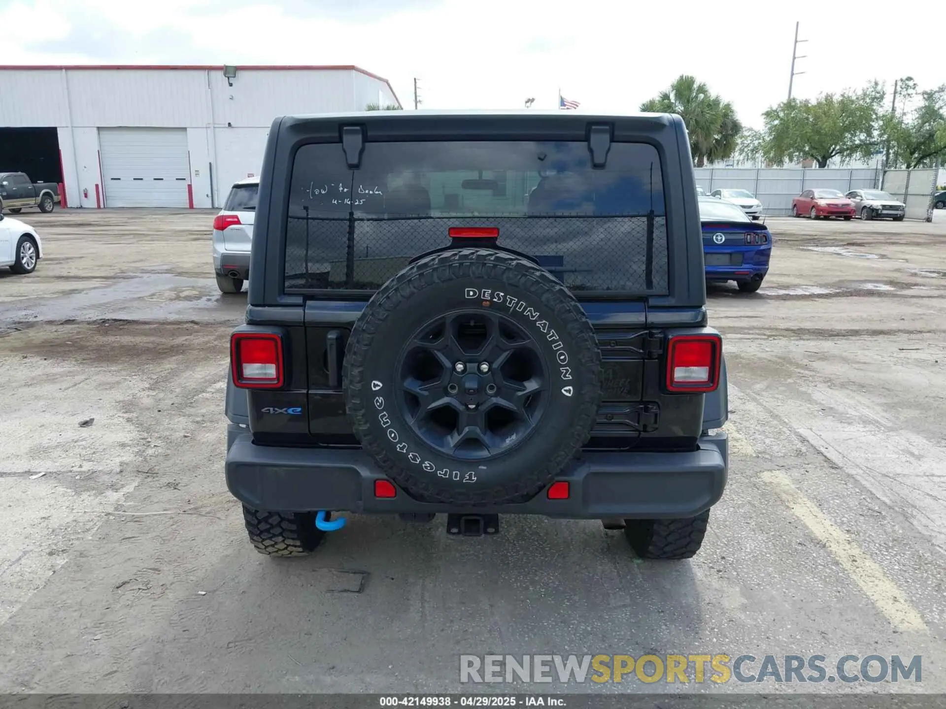 16 Photograph of a damaged car 1C4JJXN60PW661350 JEEP WRANGLER 4XE 2023