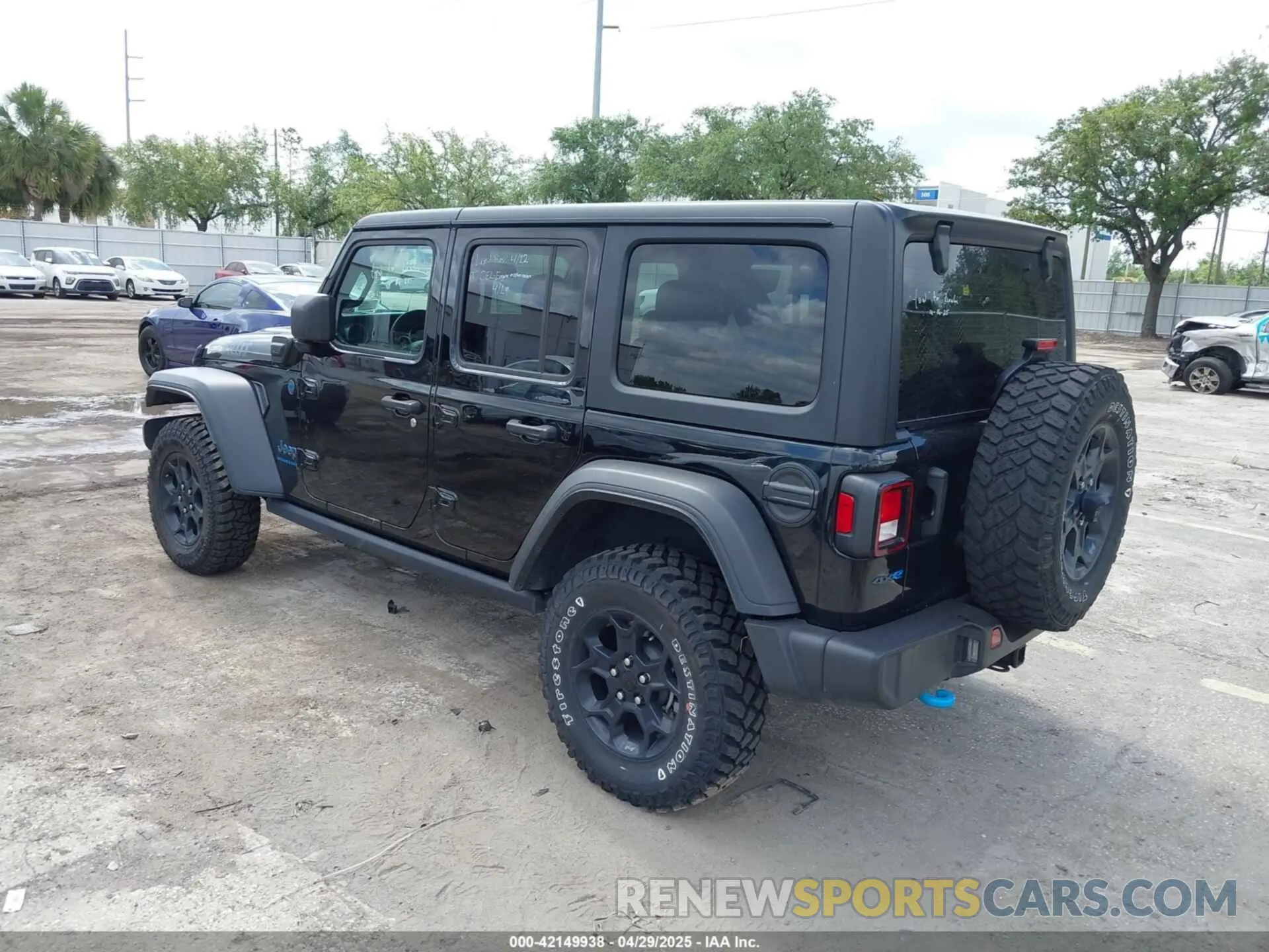 3 Photograph of a damaged car 1C4JJXN60PW661350 JEEP WRANGLER 4XE 2023