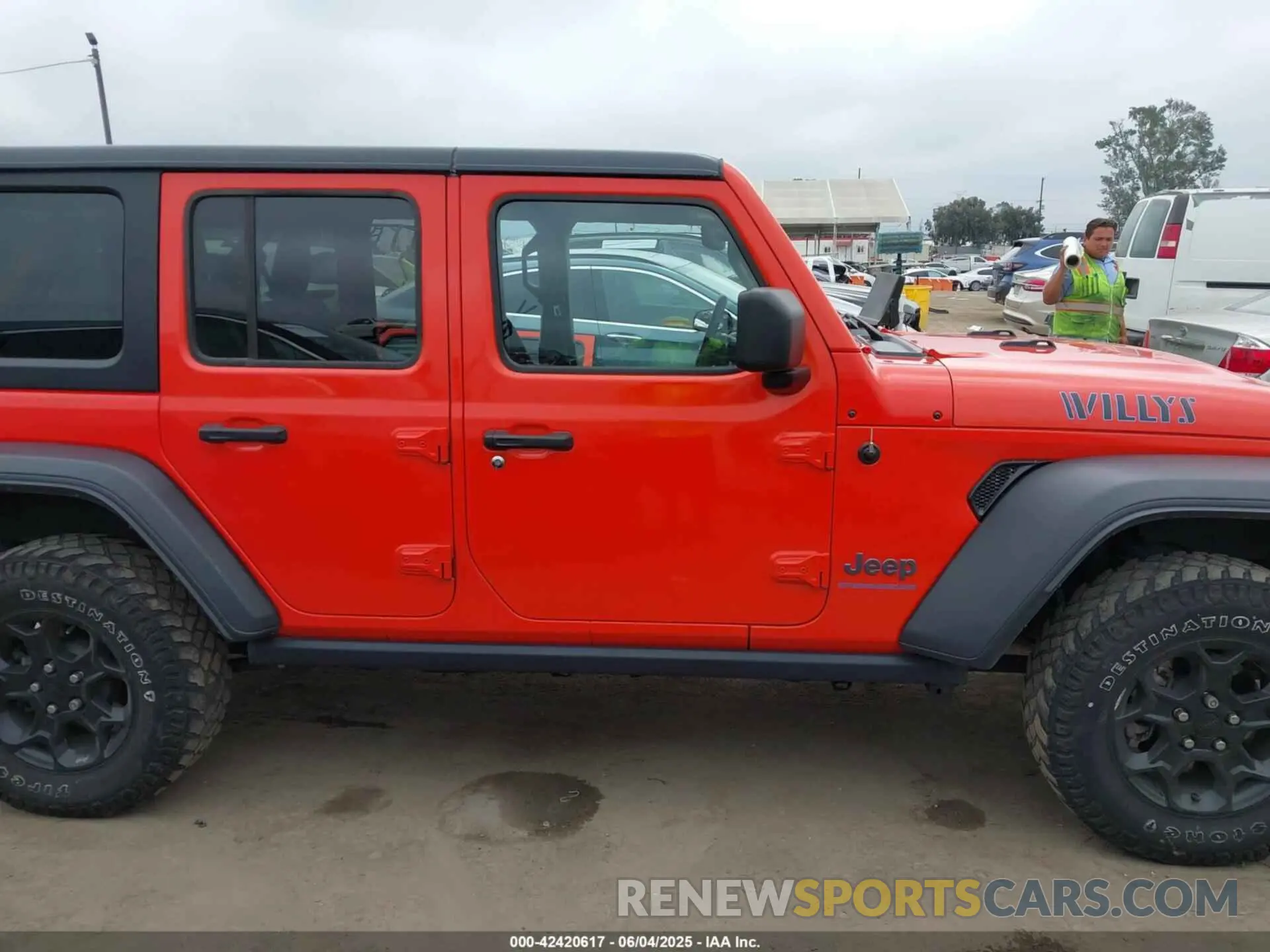 14 Photograph of a damaged car 1C4JJXN60PW685289 JEEP WRANGLER 4XE 2023