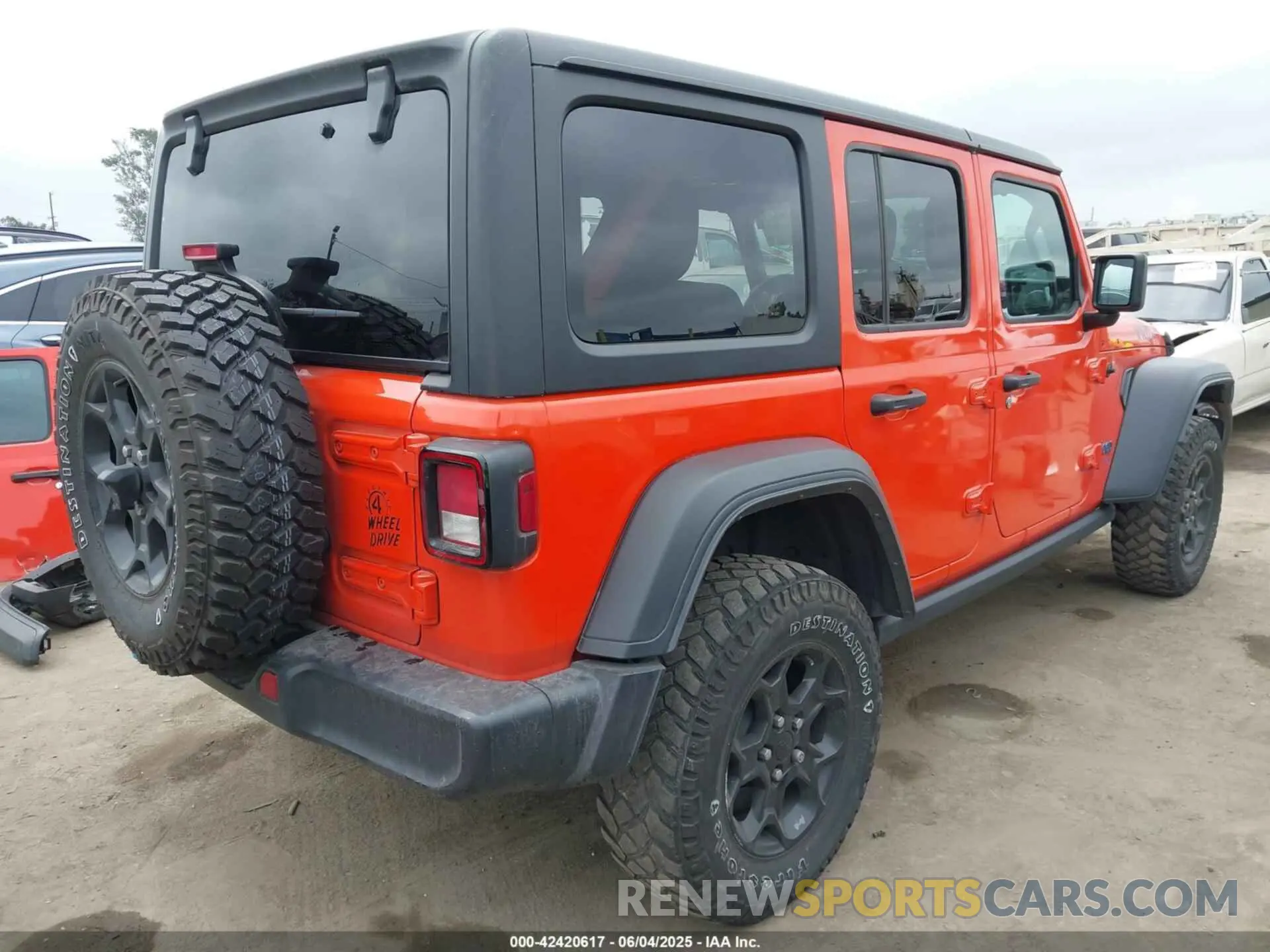 4 Photograph of a damaged car 1C4JJXN60PW685289 JEEP WRANGLER 4XE 2023