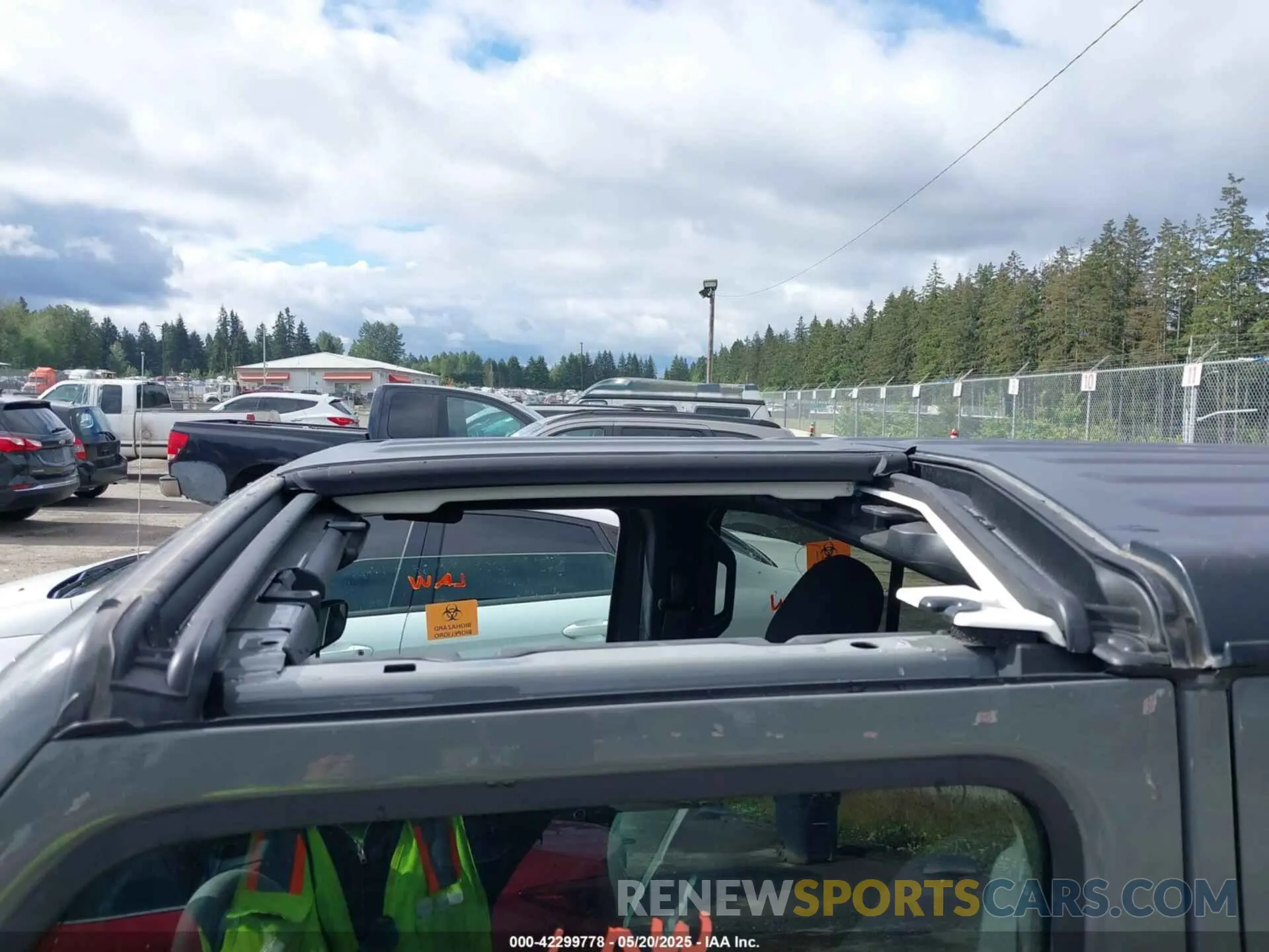 20 Photograph of a damaged car 1C4JJXN61PW629121 JEEP WRANGLER 4XE 2023