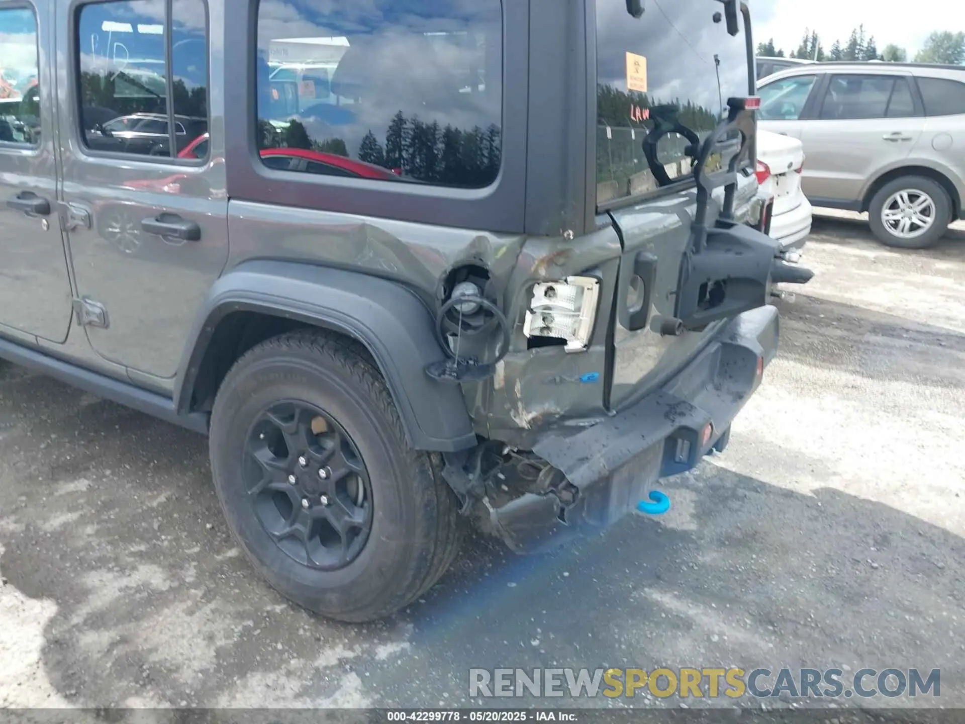 6 Photograph of a damaged car 1C4JJXN61PW629121 JEEP WRANGLER 4XE 2023