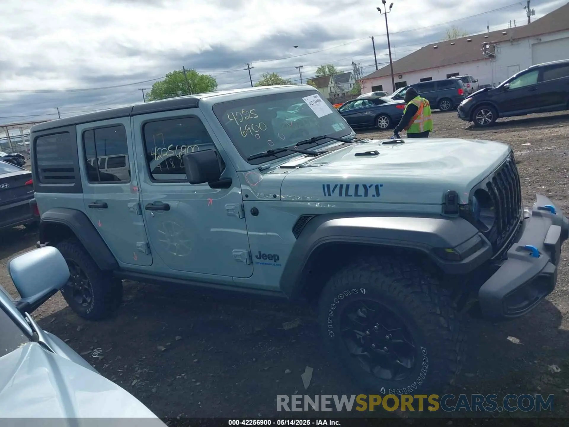 13 Photograph of a damaged car 1C4JJXN63PW625829 JEEP WRANGLER 4XE 2023