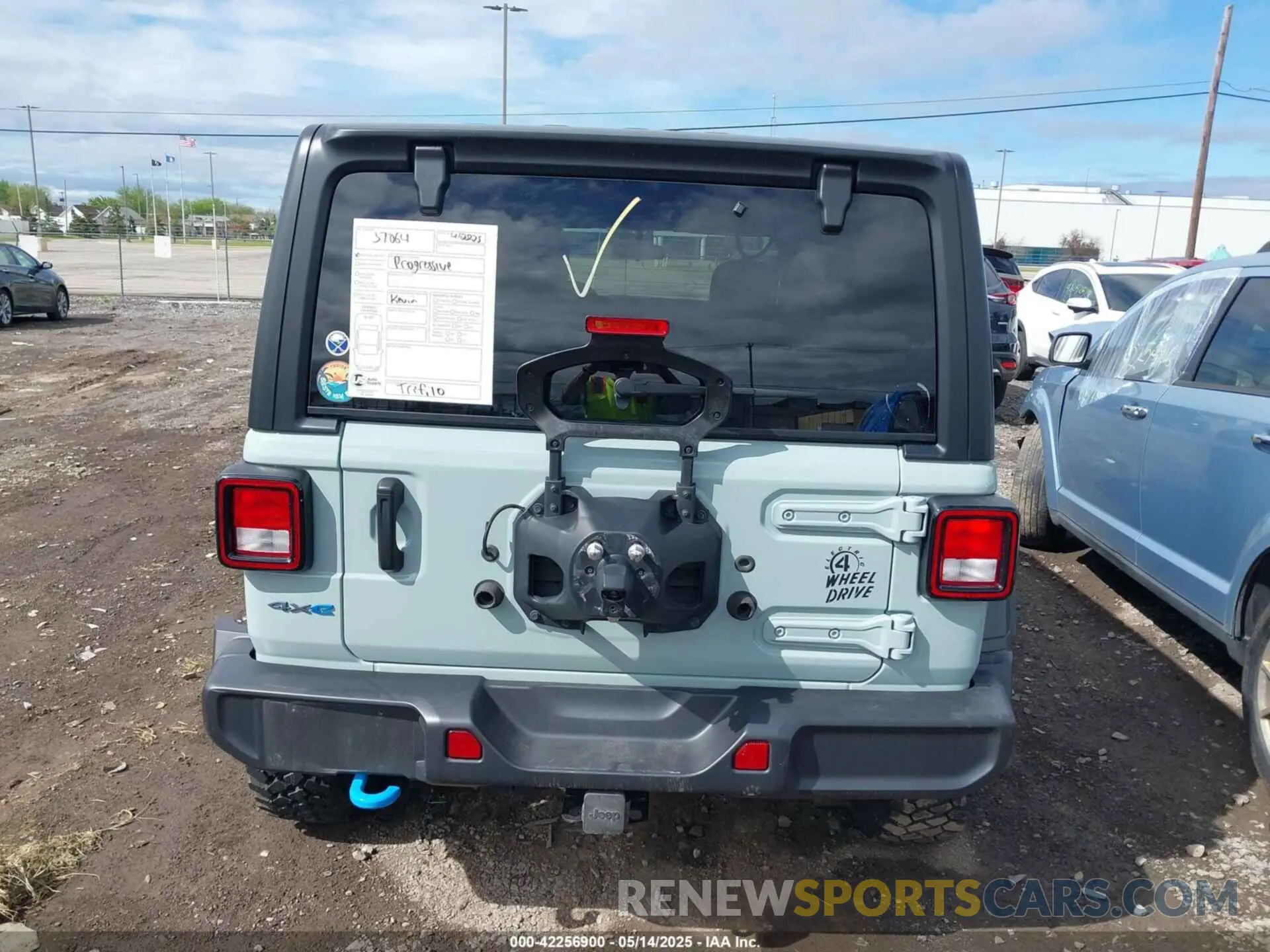 16 Photograph of a damaged car 1C4JJXN63PW625829 JEEP WRANGLER 4XE 2023