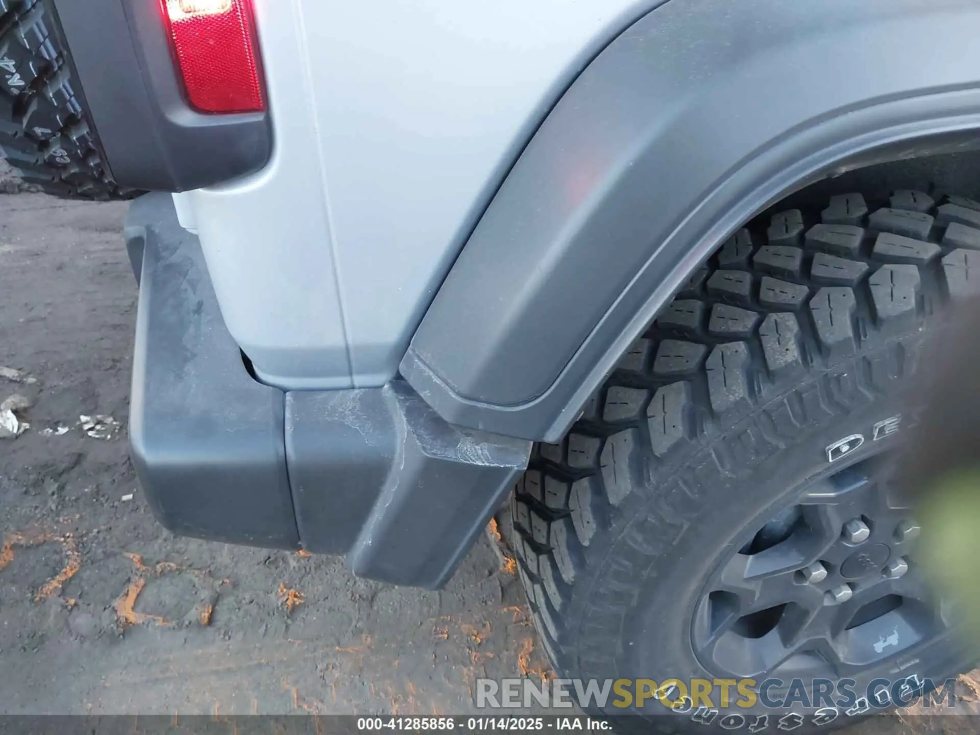 6 Photograph of a damaged car 1C4JJXN65PW612855 JEEP WRANGLER 4XE 2023