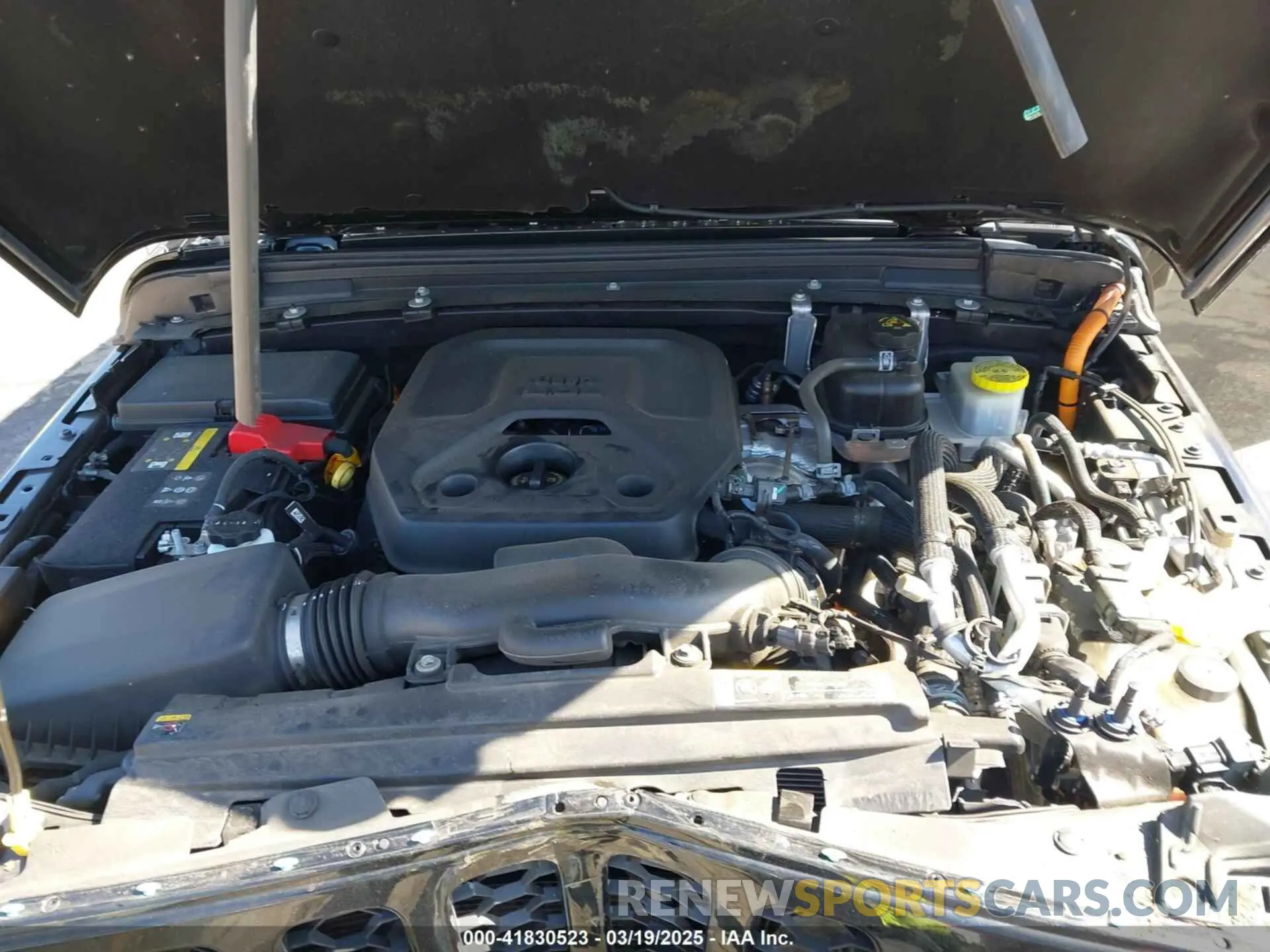 10 Photograph of a damaged car 1C4JJXN65PW703818 JEEP WRANGLER 4XE 2023