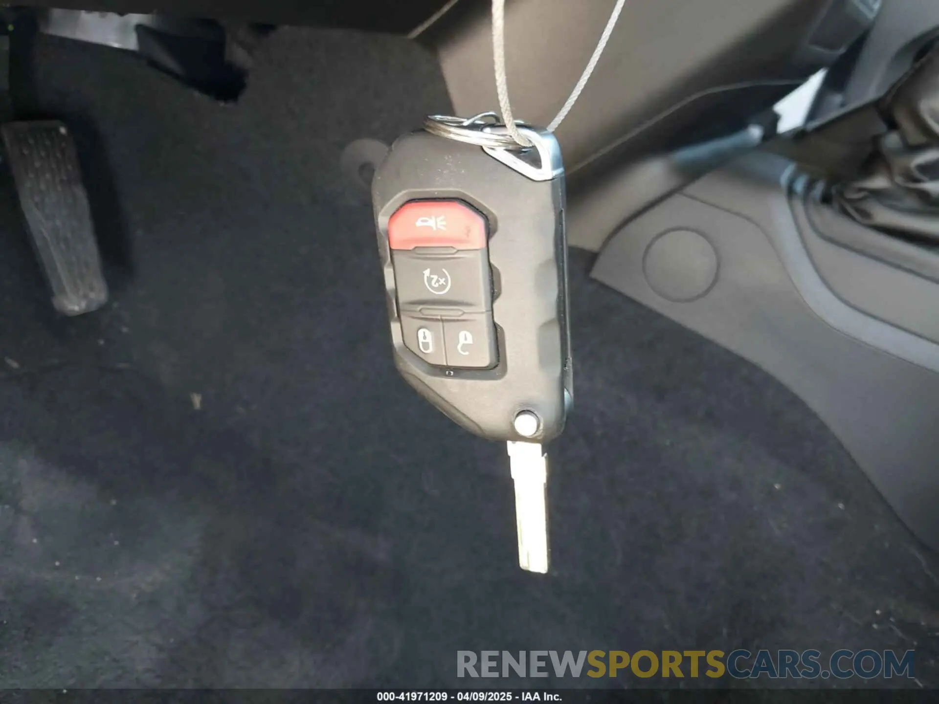 11 Photograph of a damaged car 1C4JJXN68PW592486 JEEP WRANGLER 4XE 2023
