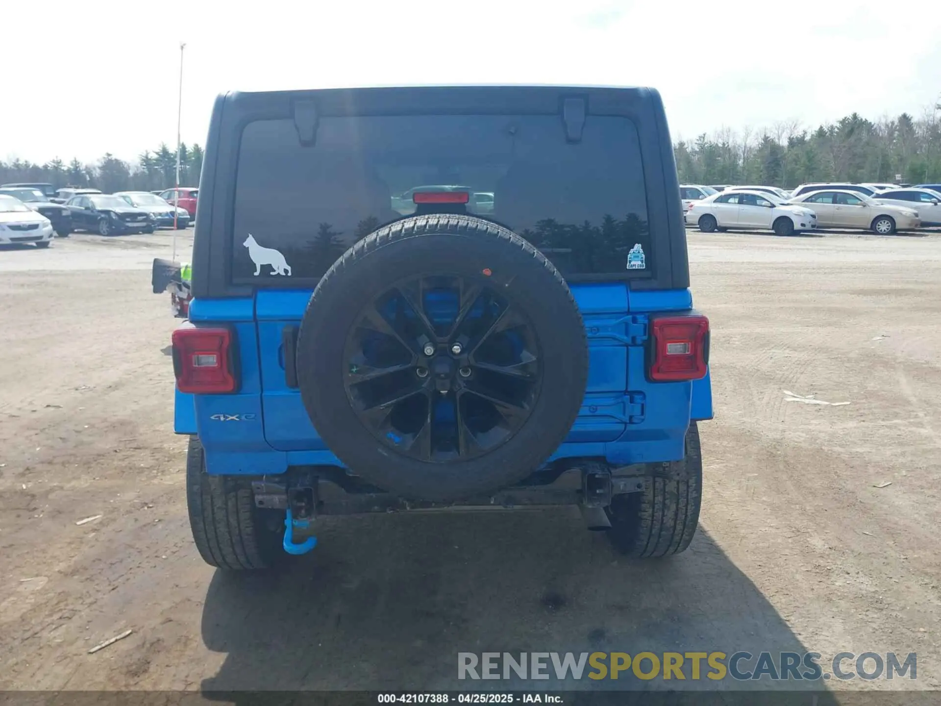6 Photograph of a damaged car 1C4JJXP62PW662268 JEEP WRANGLER 4XE 2023