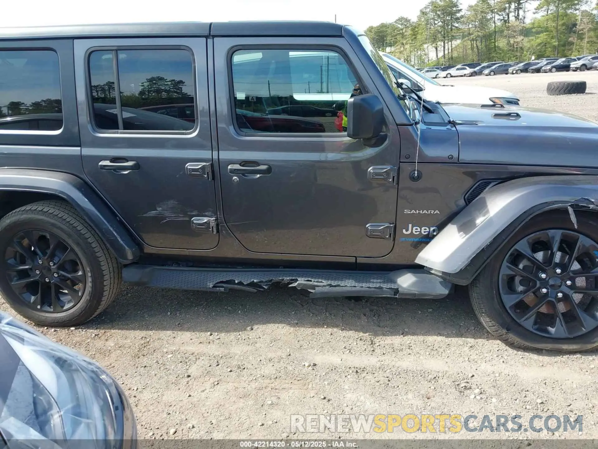 6 Photograph of a damaged car 1C4JJXP69PW684803 JEEP WRANGLER 4XE 2023