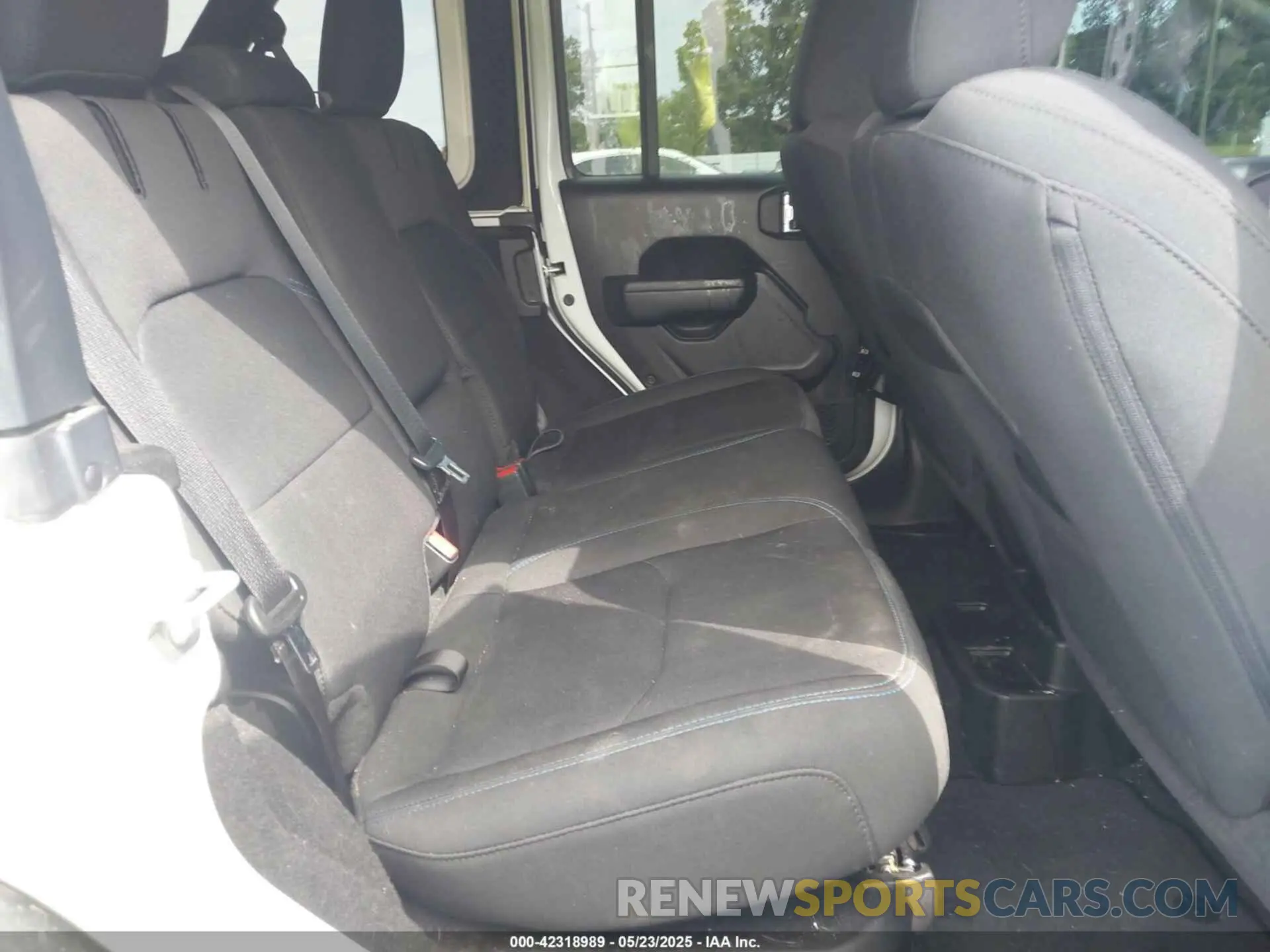 8 Photograph of a damaged car 1C4JJXR64PW586405 JEEP WRANGLER 4XE 2023
