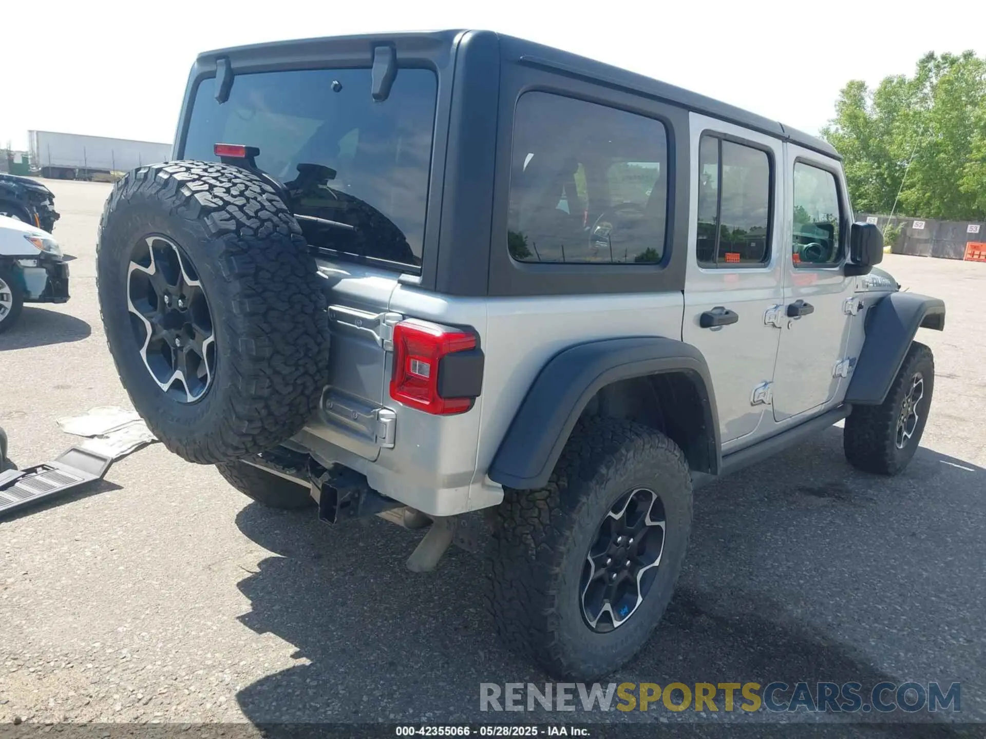 4 Photograph of a damaged car 1C4JJXR67PW703197 JEEP WRANGLER 4XE 2023
