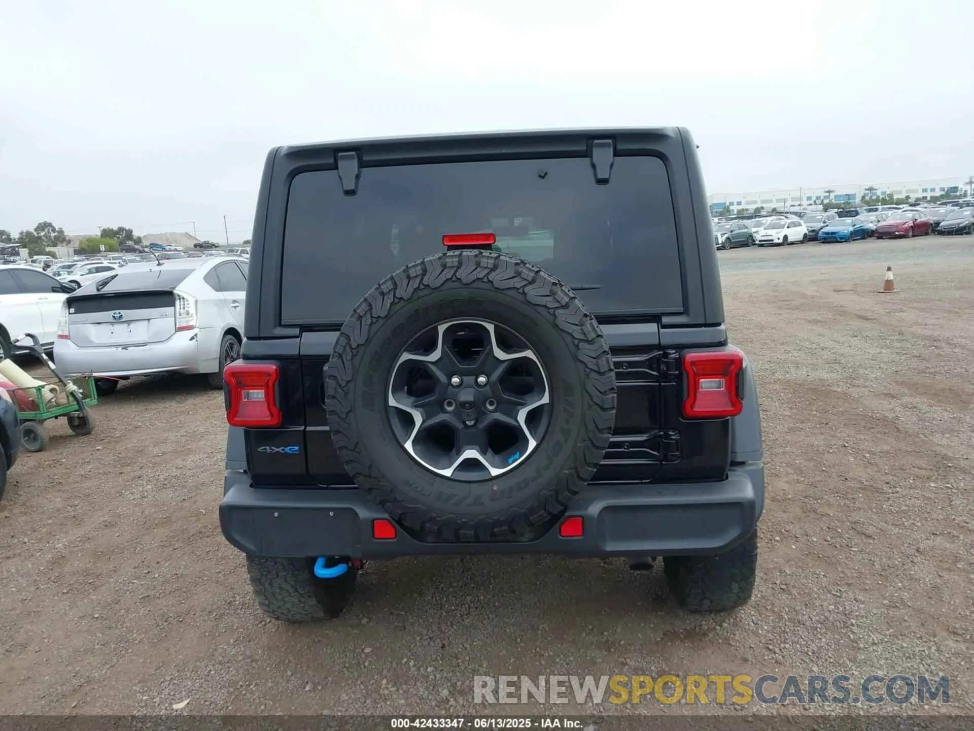 16 Photograph of a damaged car 1C4JJXR68PW663339 JEEP WRANGLER 4XE 2023
