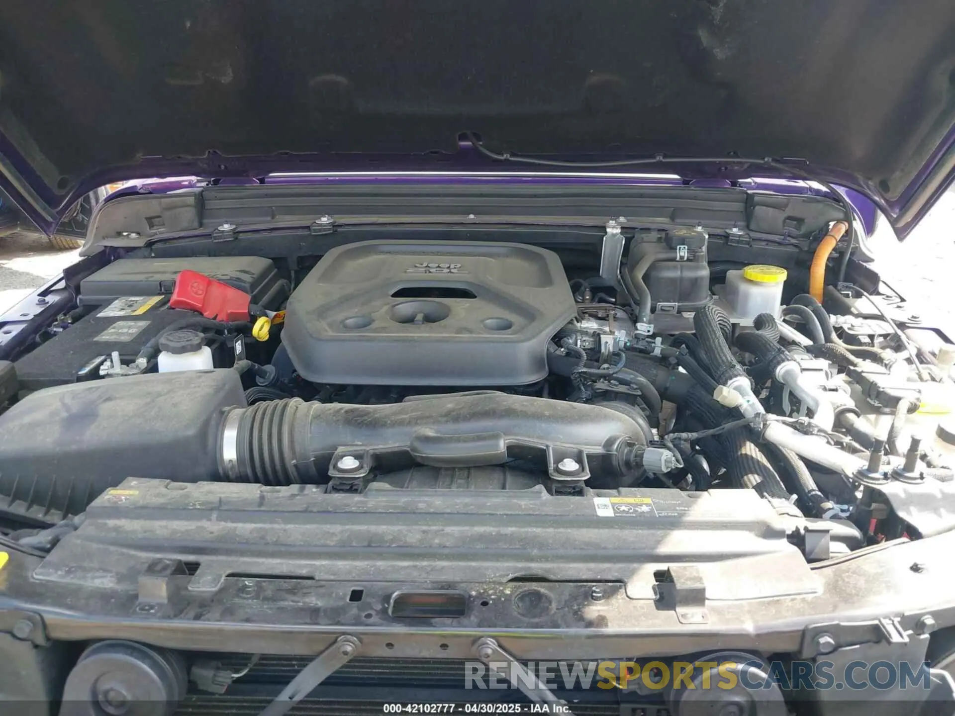 10 Photograph of a damaged car 1C4JJXR6XPW614238 JEEP WRANGLER 4XE 2023