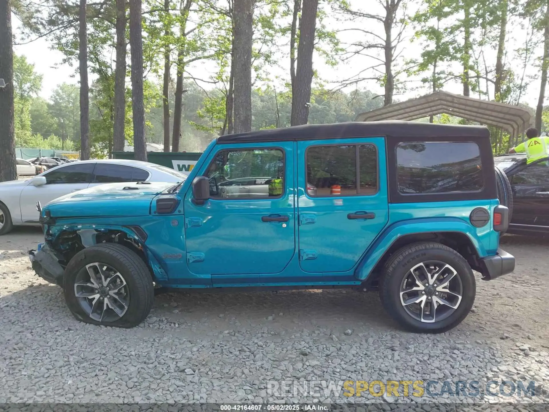 14 Photograph of a damaged car 1C4RJXN64RW227566 JEEP WRANGLER 4XE 2024