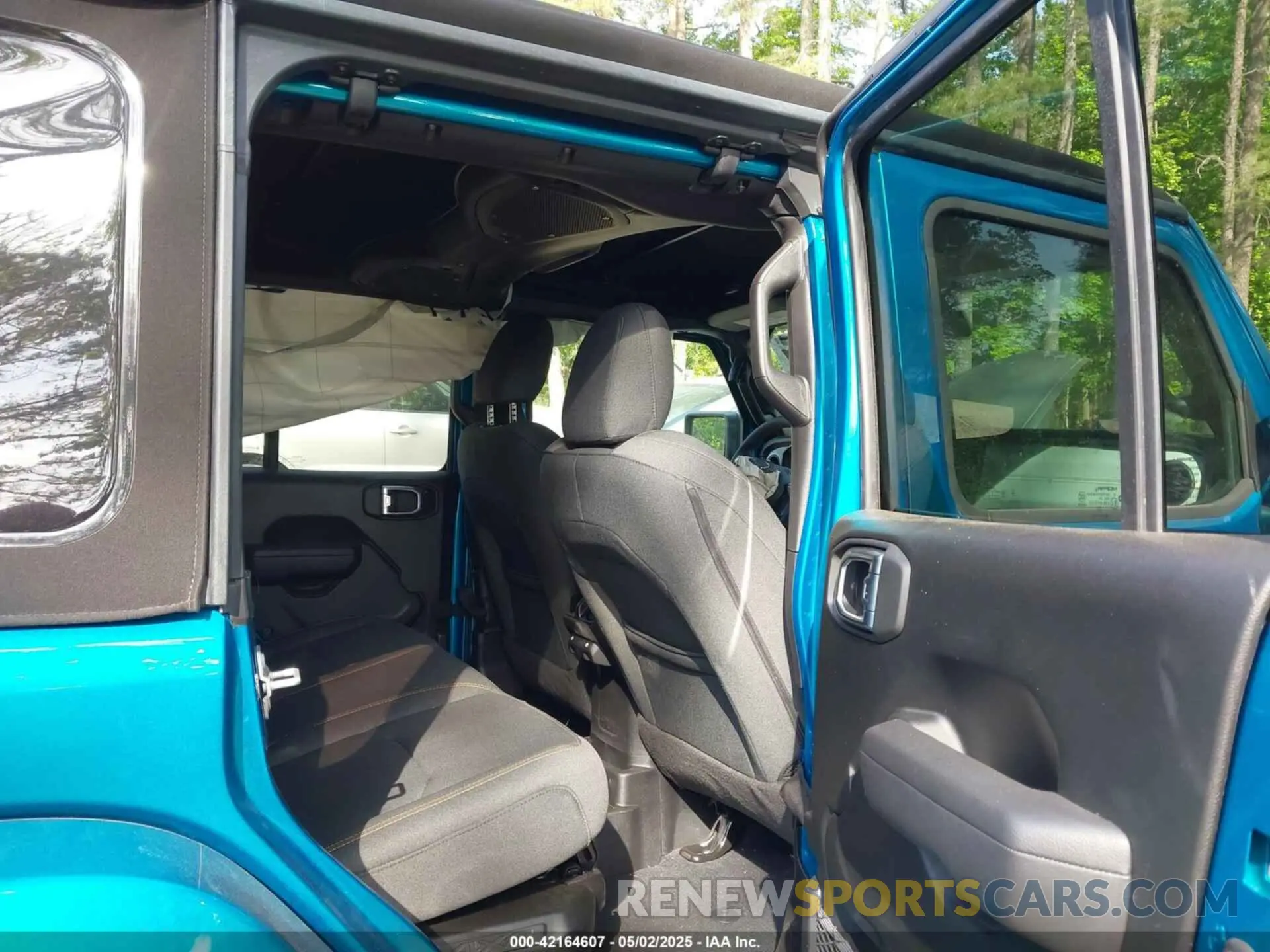 8 Photograph of a damaged car 1C4RJXN64RW227566 JEEP WRANGLER 4XE 2024