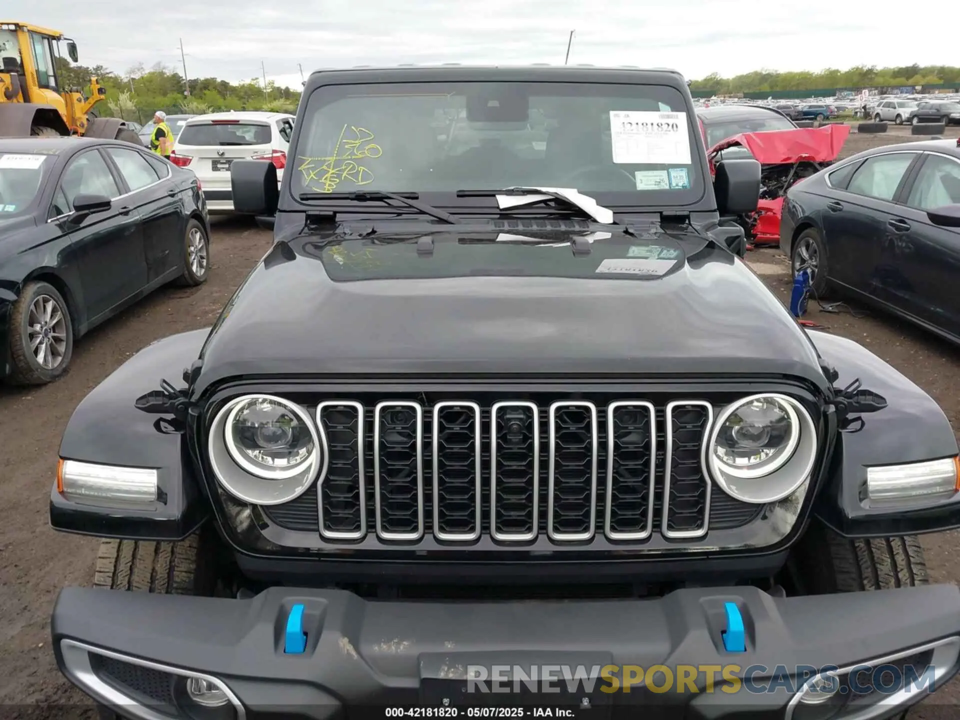 12 Photograph of a damaged car 1C4RJXP60RW145296 JEEP WRANGLER 4XE 2024