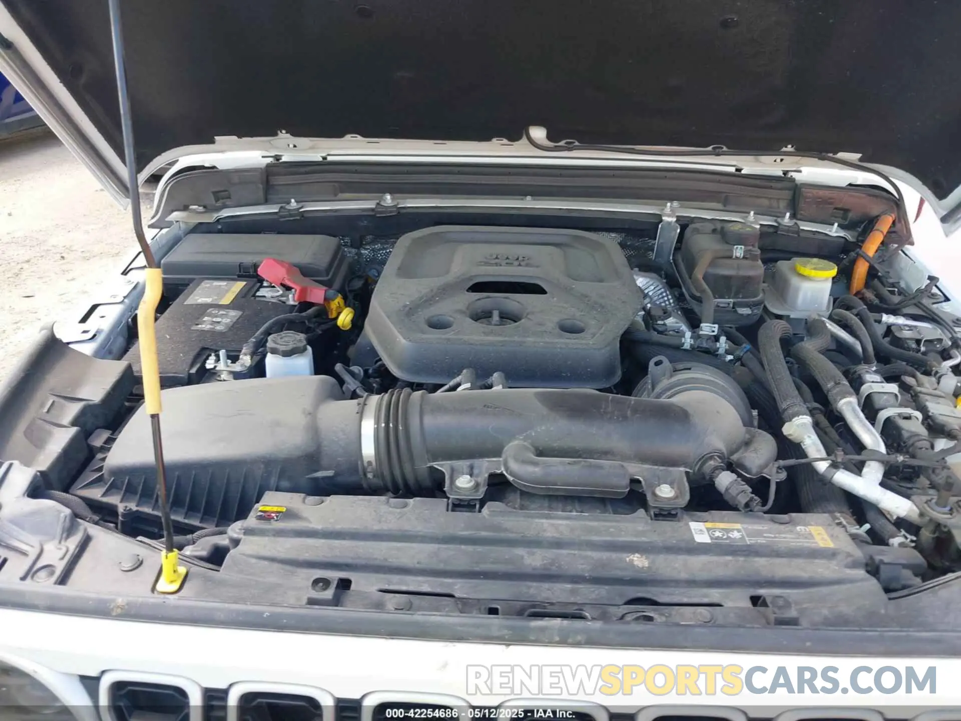 10 Photograph of a damaged car 1C4RJXP60RW225567 JEEP WRANGLER 4XE 2024