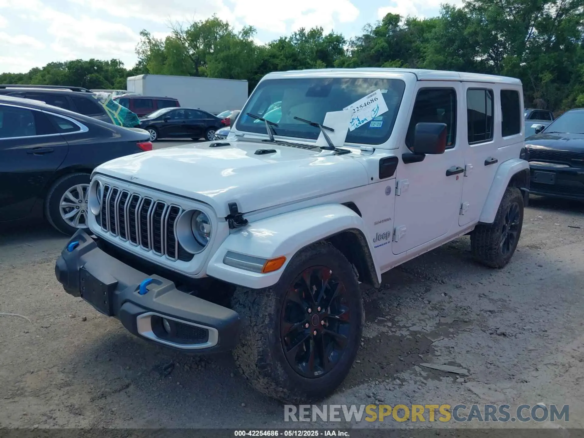 2 Photograph of a damaged car 1C4RJXP60RW225567 JEEP WRANGLER 4XE 2024