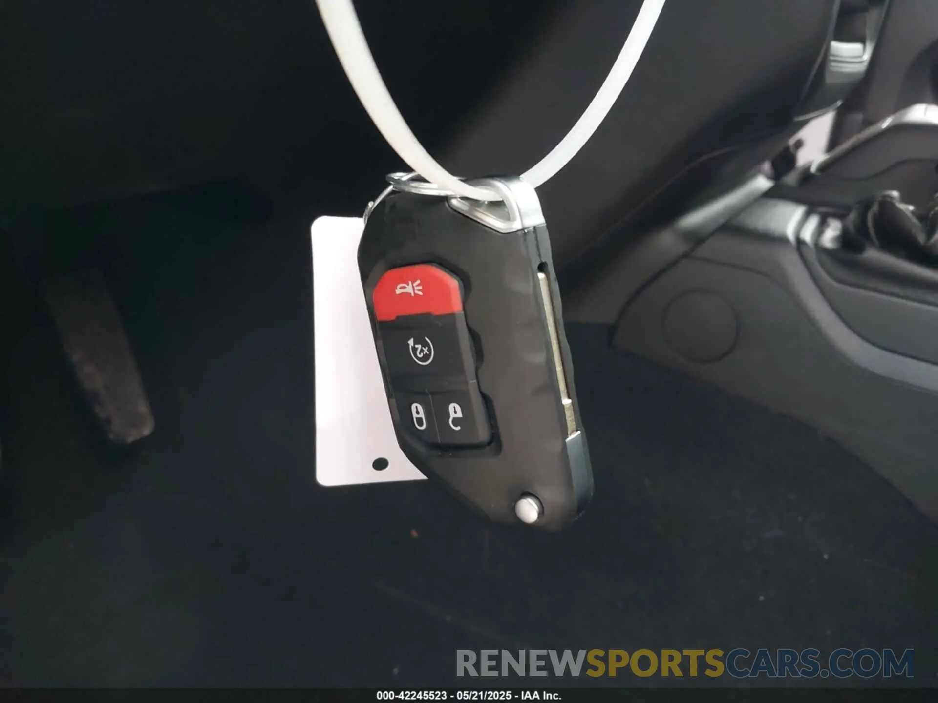11 Photograph of a damaged car 1C4RJXP61RW204307 JEEP WRANGLER 4XE 2024