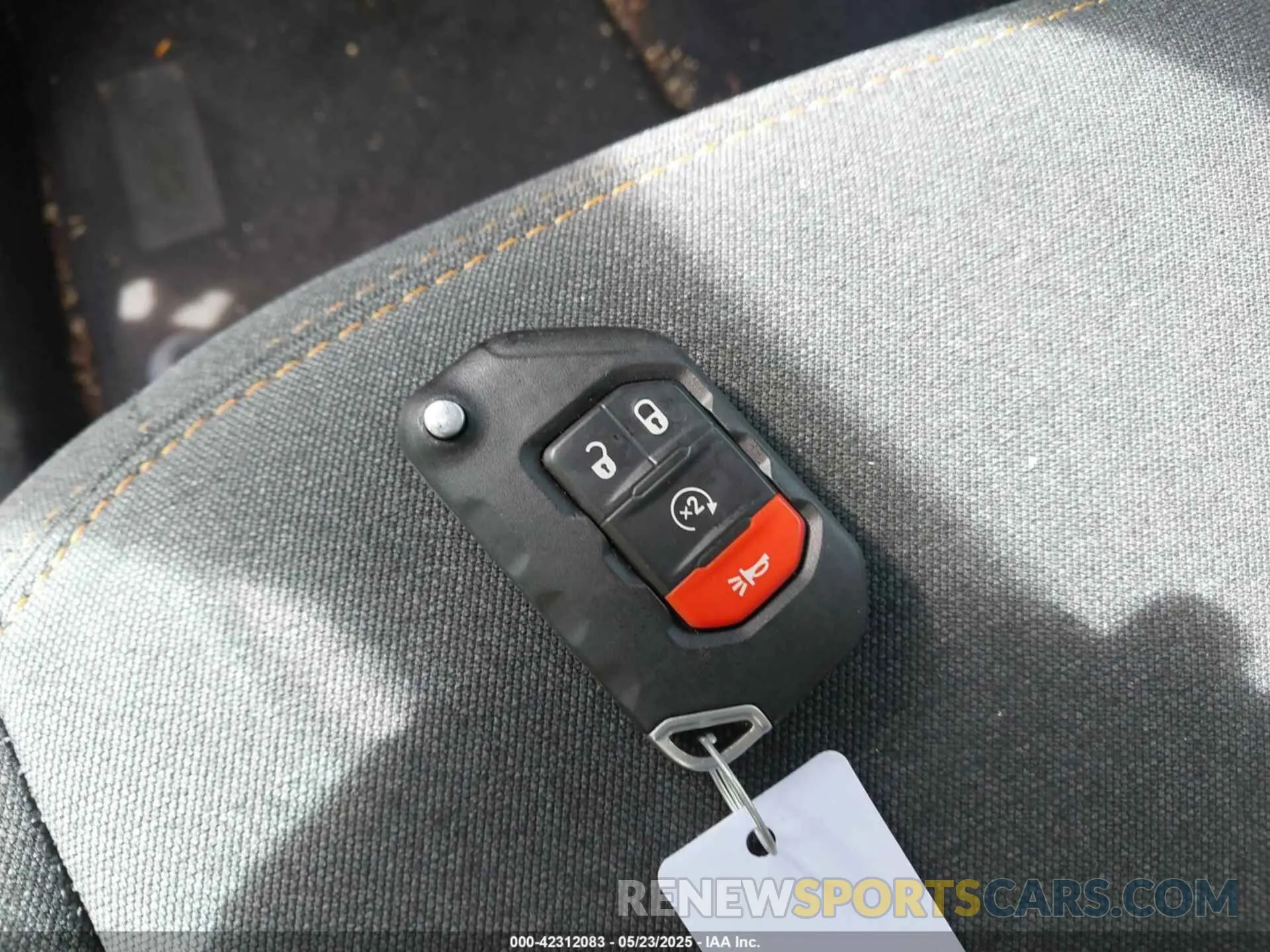 11 Photograph of a damaged car 1C4RJXP62RW174671 JEEP WRANGLER 4XE 2024