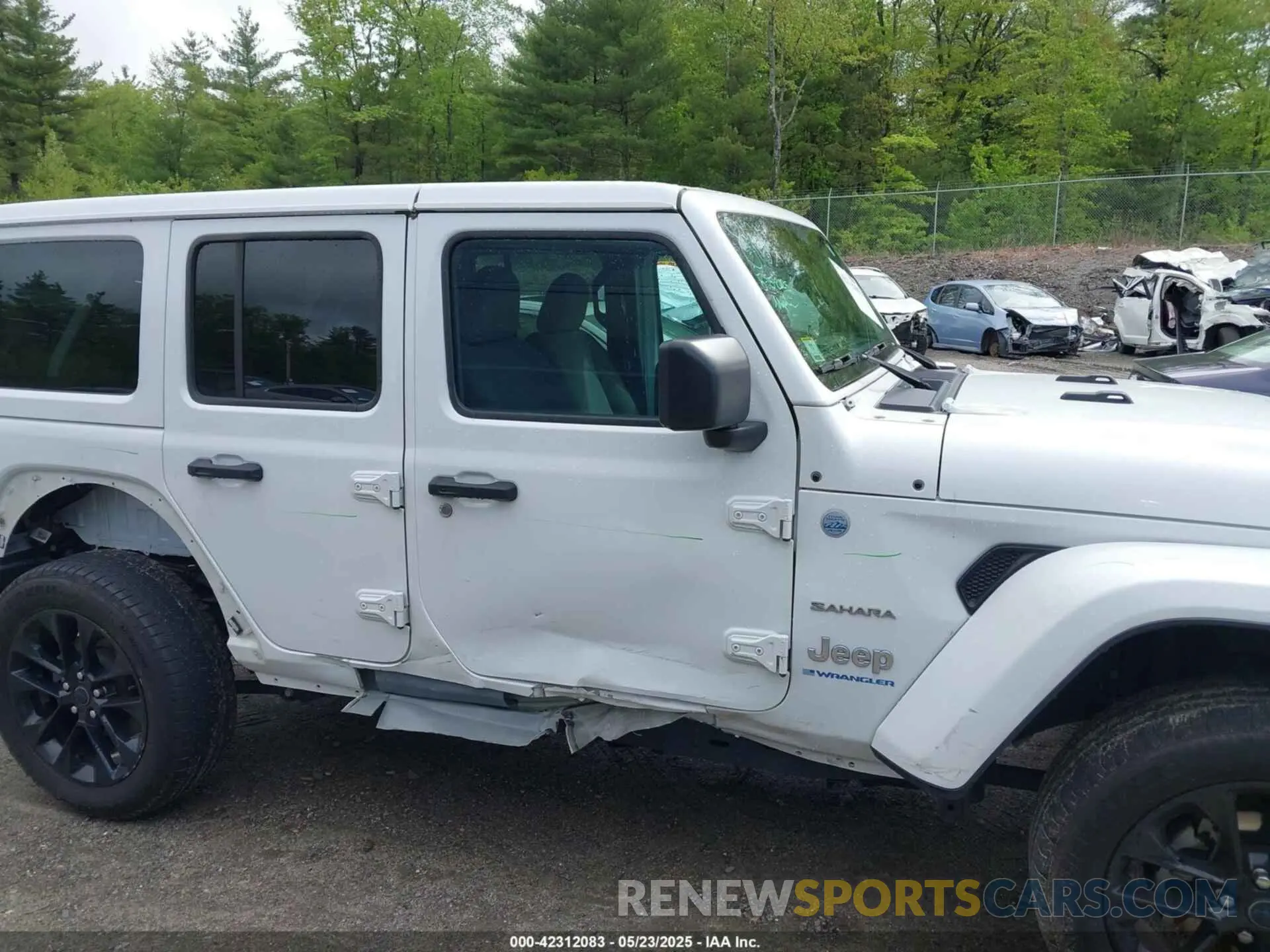 14 Photograph of a damaged car 1C4RJXP62RW174671 JEEP WRANGLER 4XE 2024